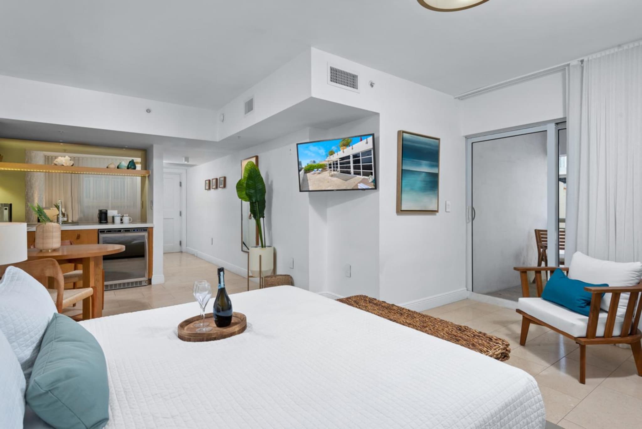 hotel room