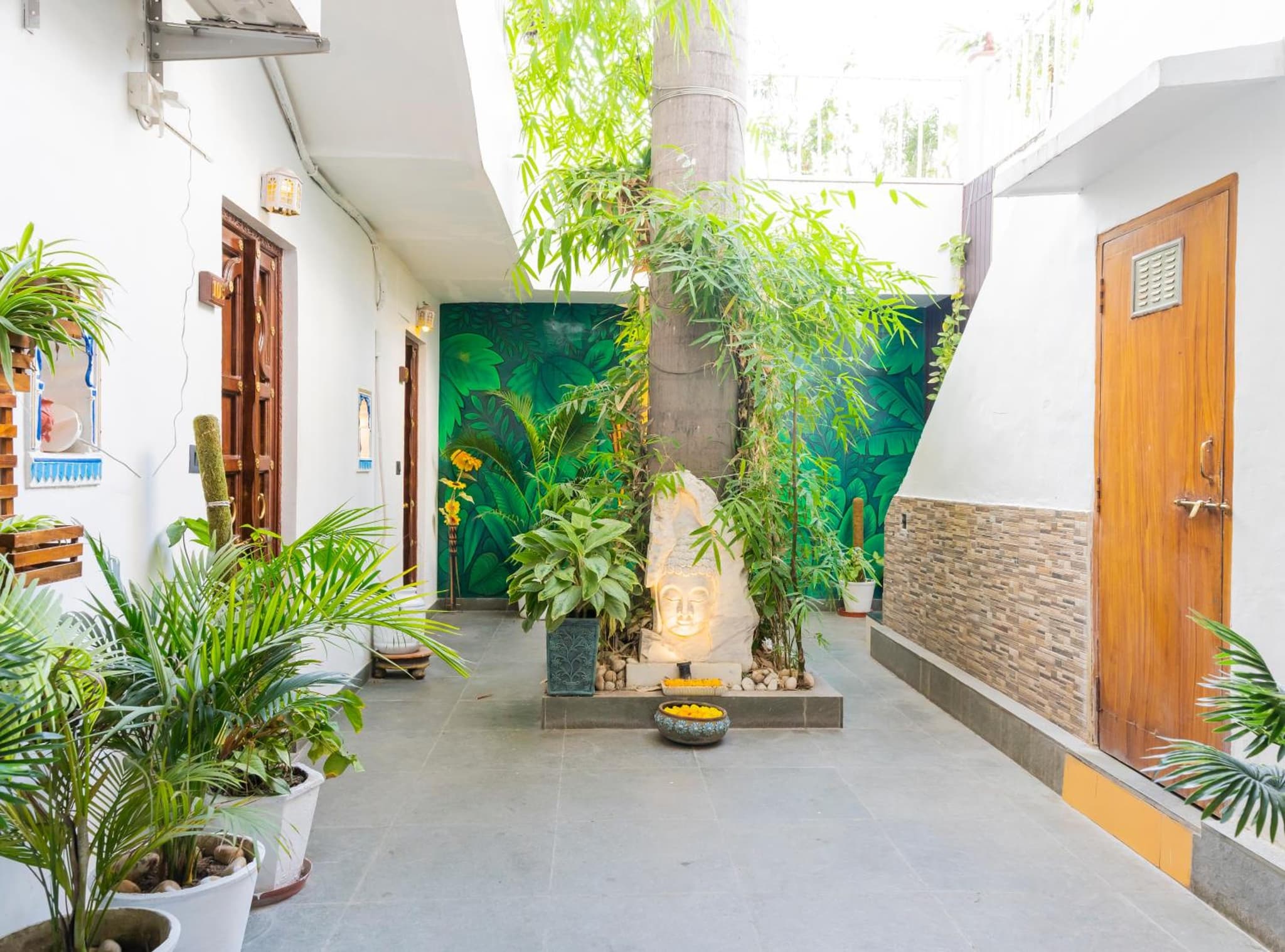 Natural Lake View Hotel photo 3