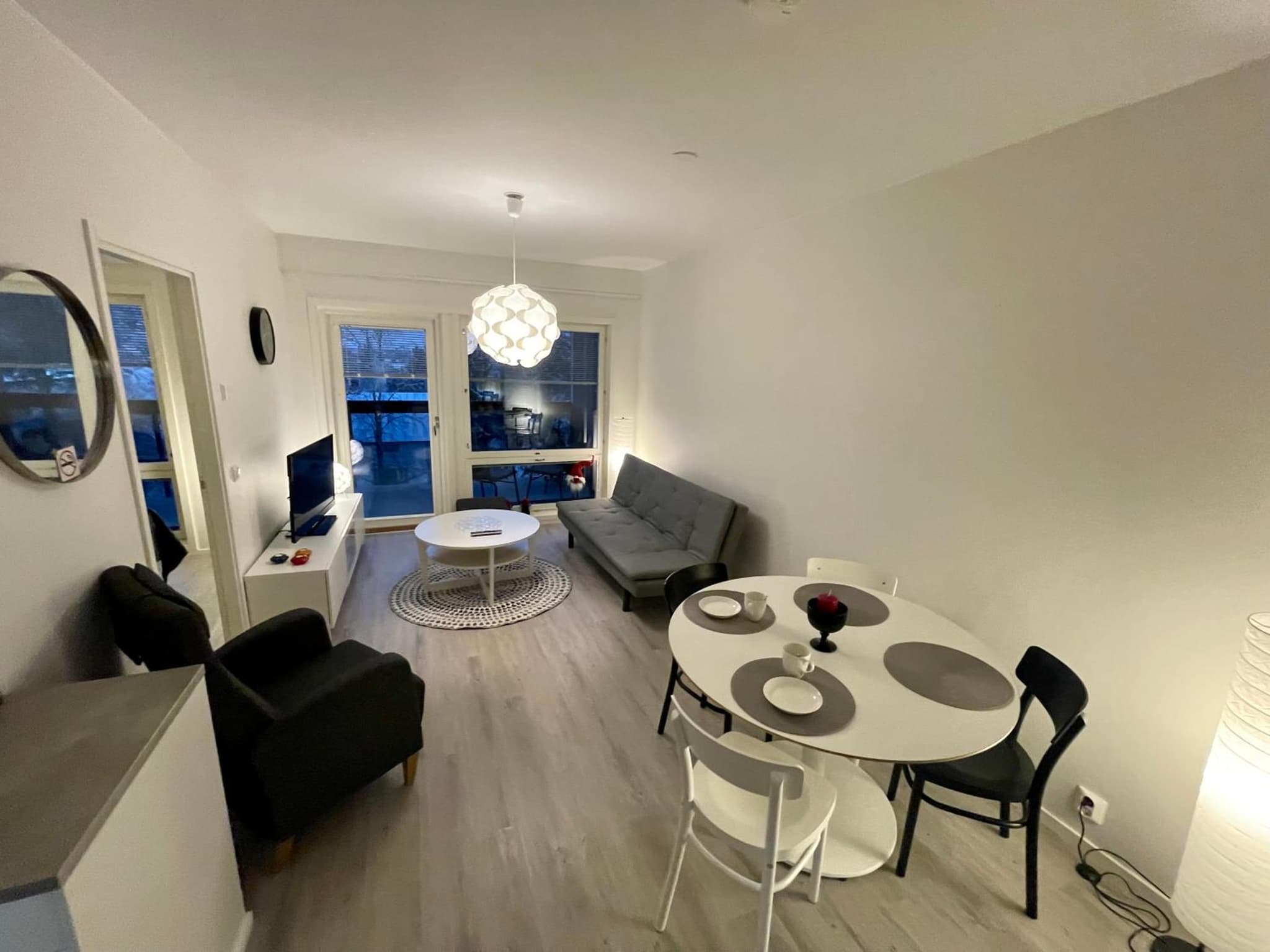 Three Stones Apartments photo 4