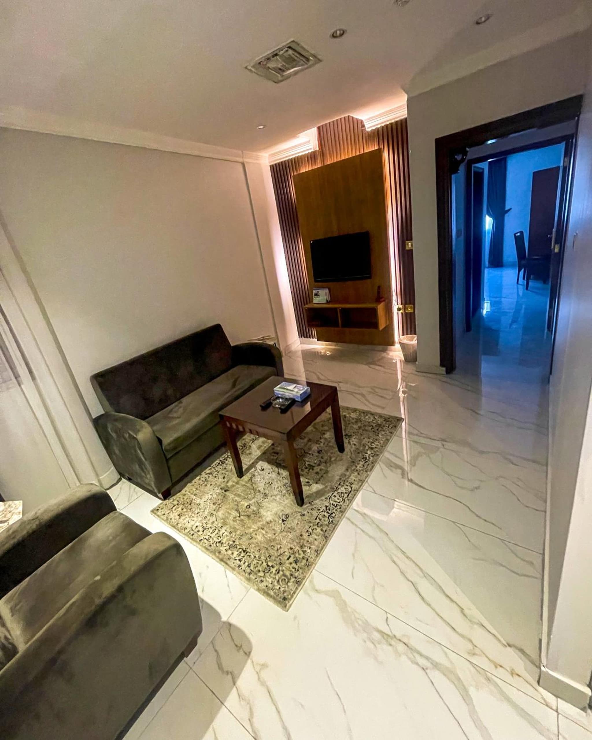 Continental Residence photo 8