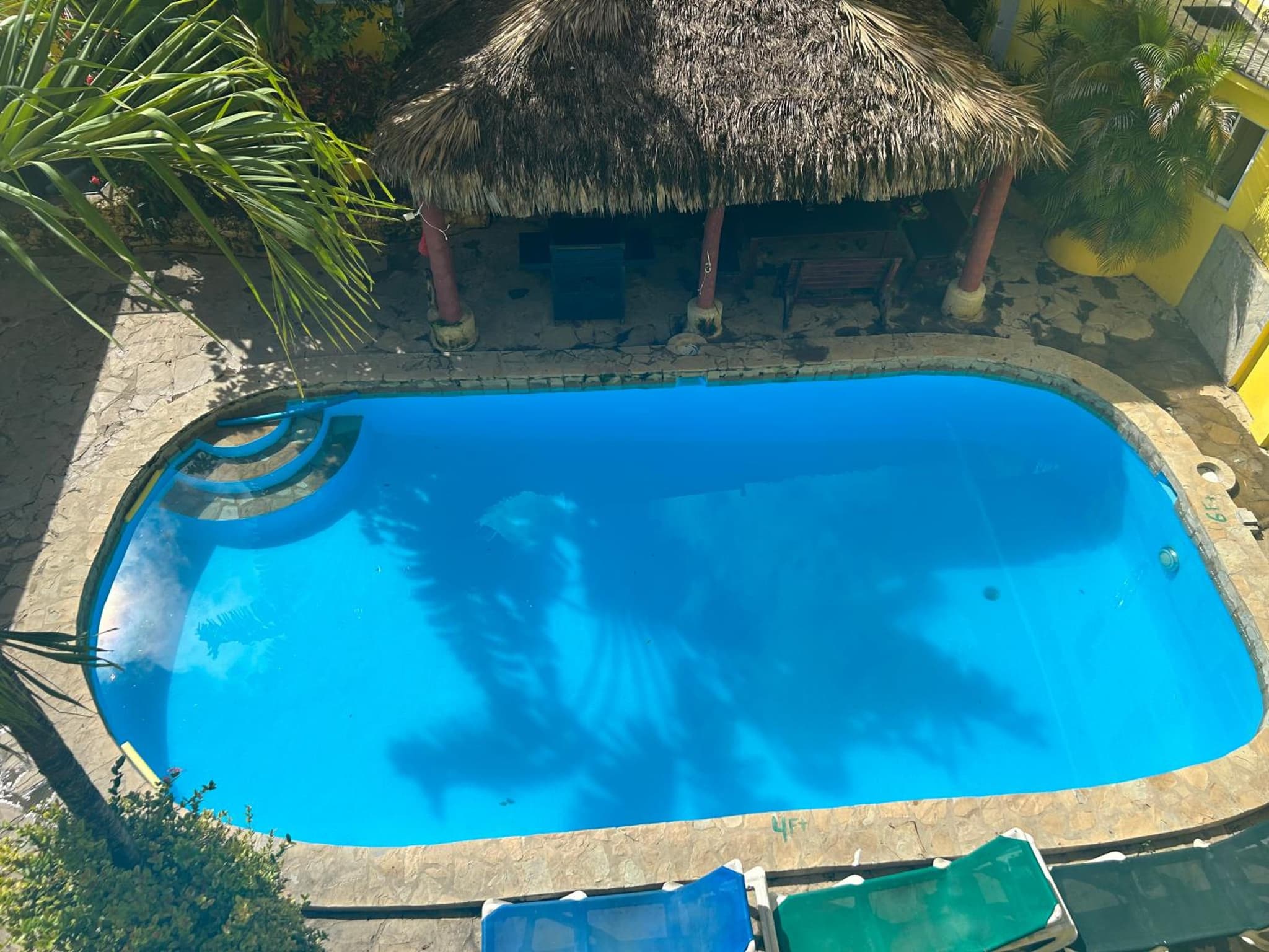 Coco Hotel and Hostel photo 3