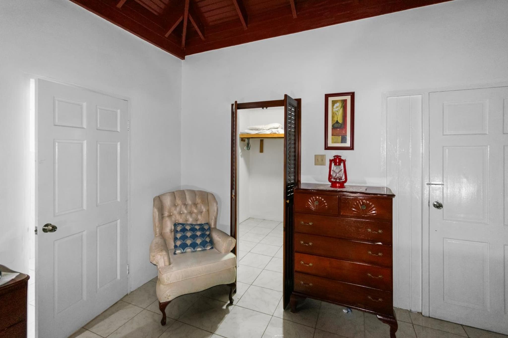 Harriott Heights photo 6