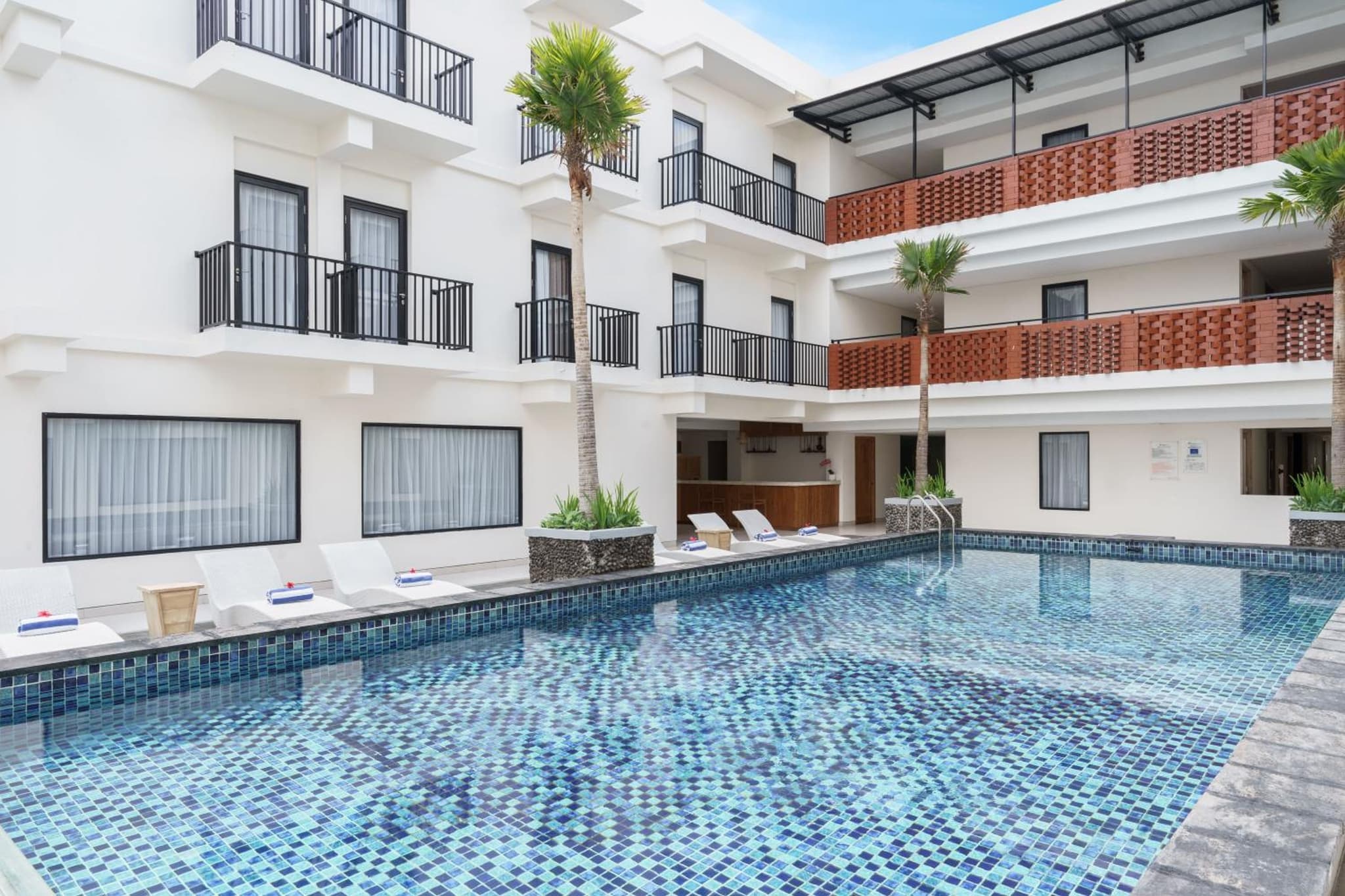 Swiss-Belcourt Lombok photo 9