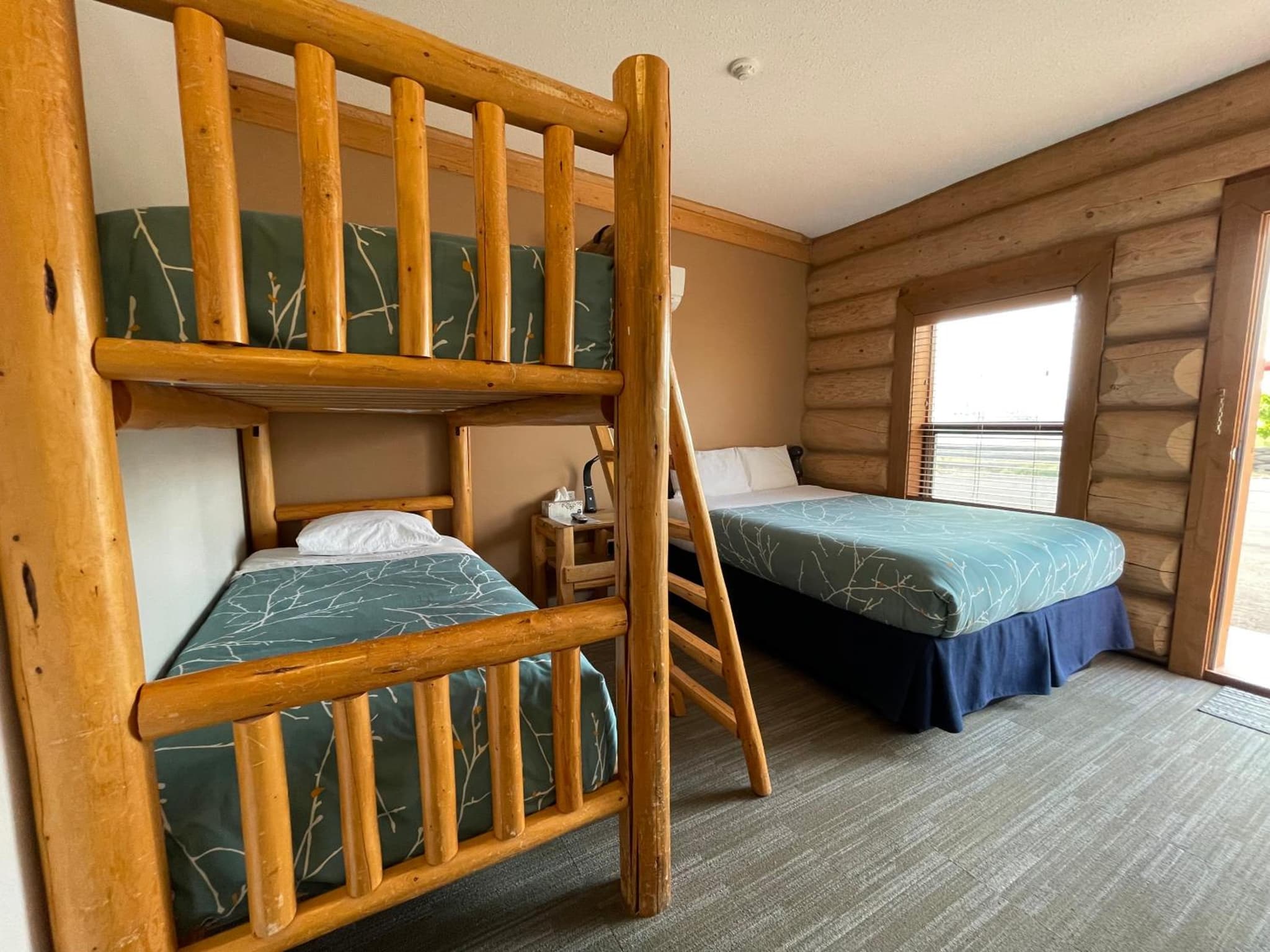 Bear's Claw Lodge photo 9