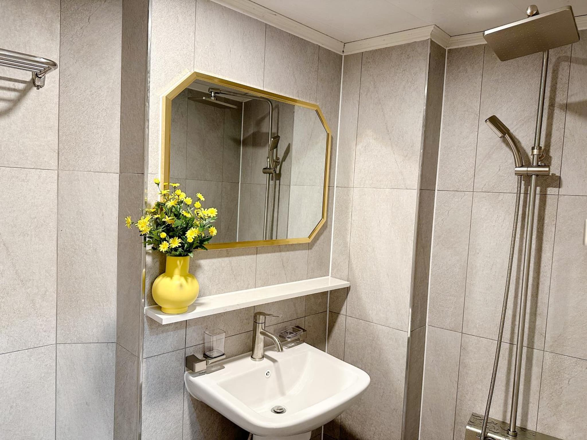 8 Hotel photo 5