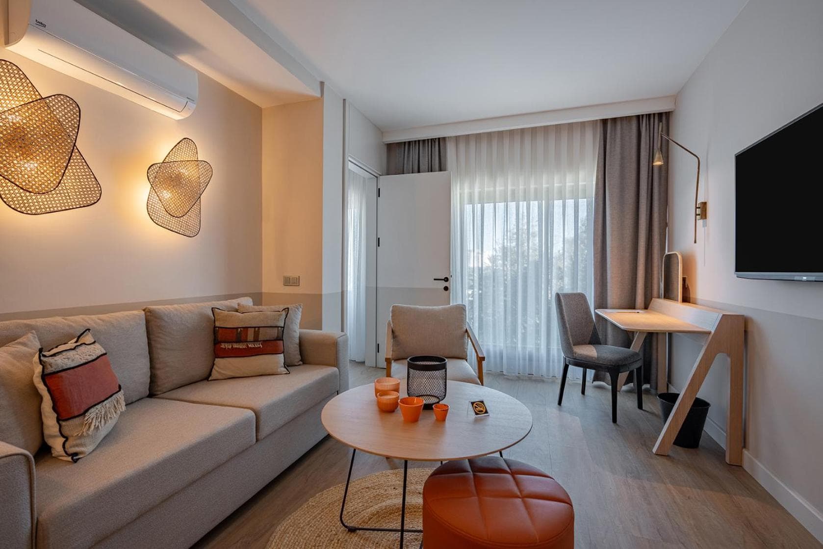 Oli Hotel and Suites photo 5