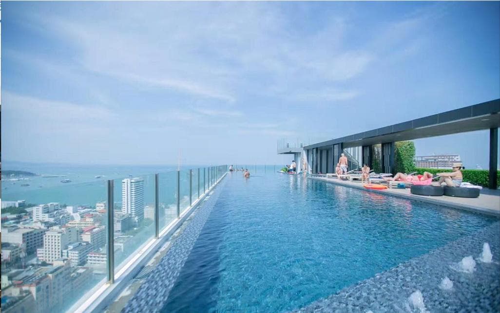 The Base Central Pattaya photo 3