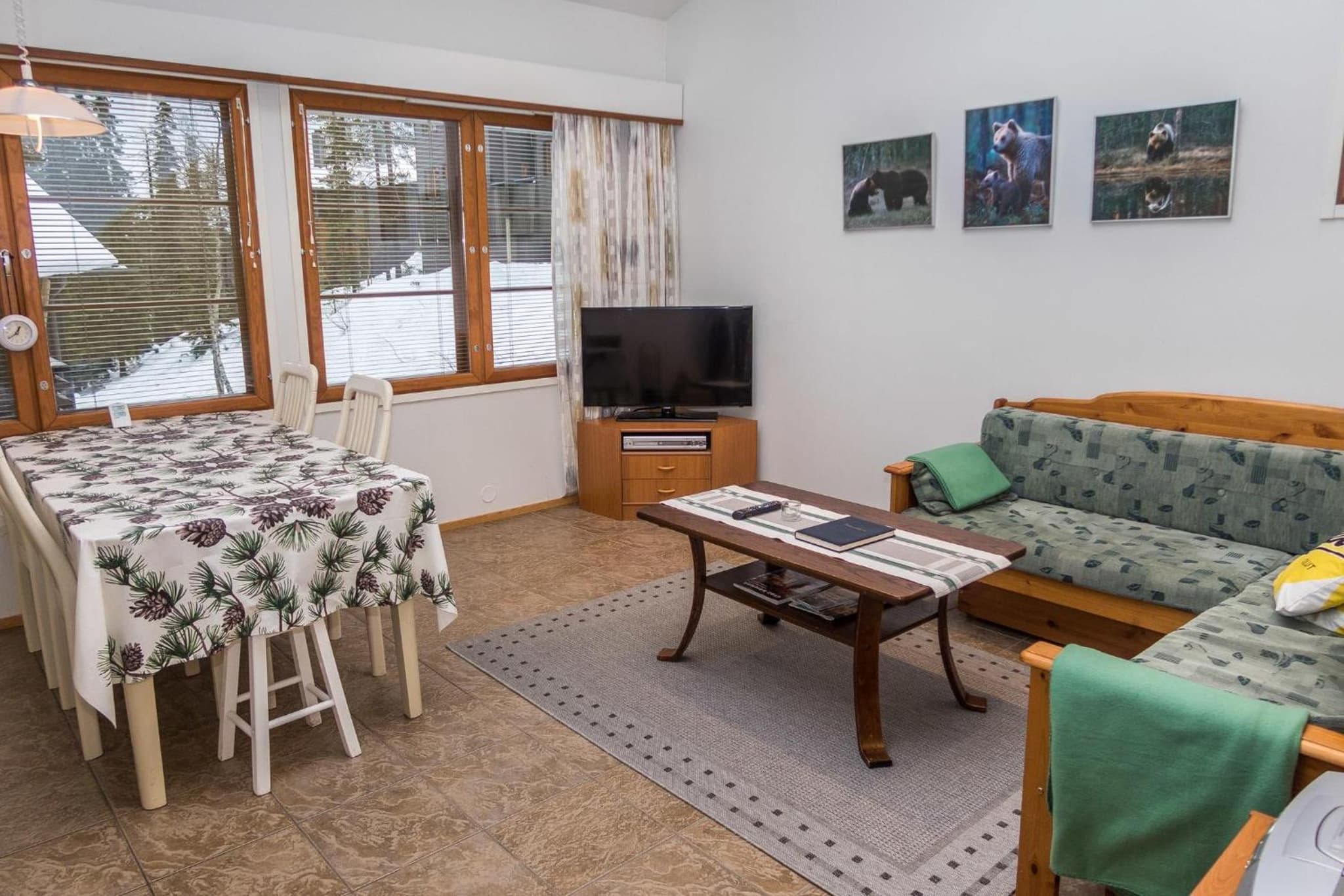 KARHUNVARTIJAN LINNA B14 photo 4