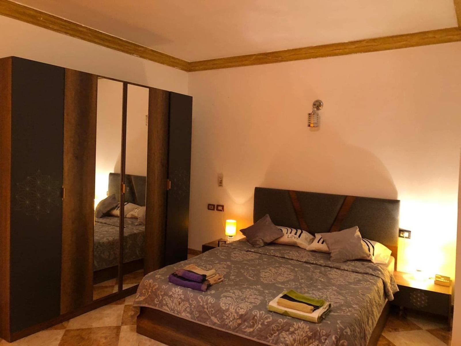 Schöne Wohnung mit Blick auf Nil und Pyramiden photo 4