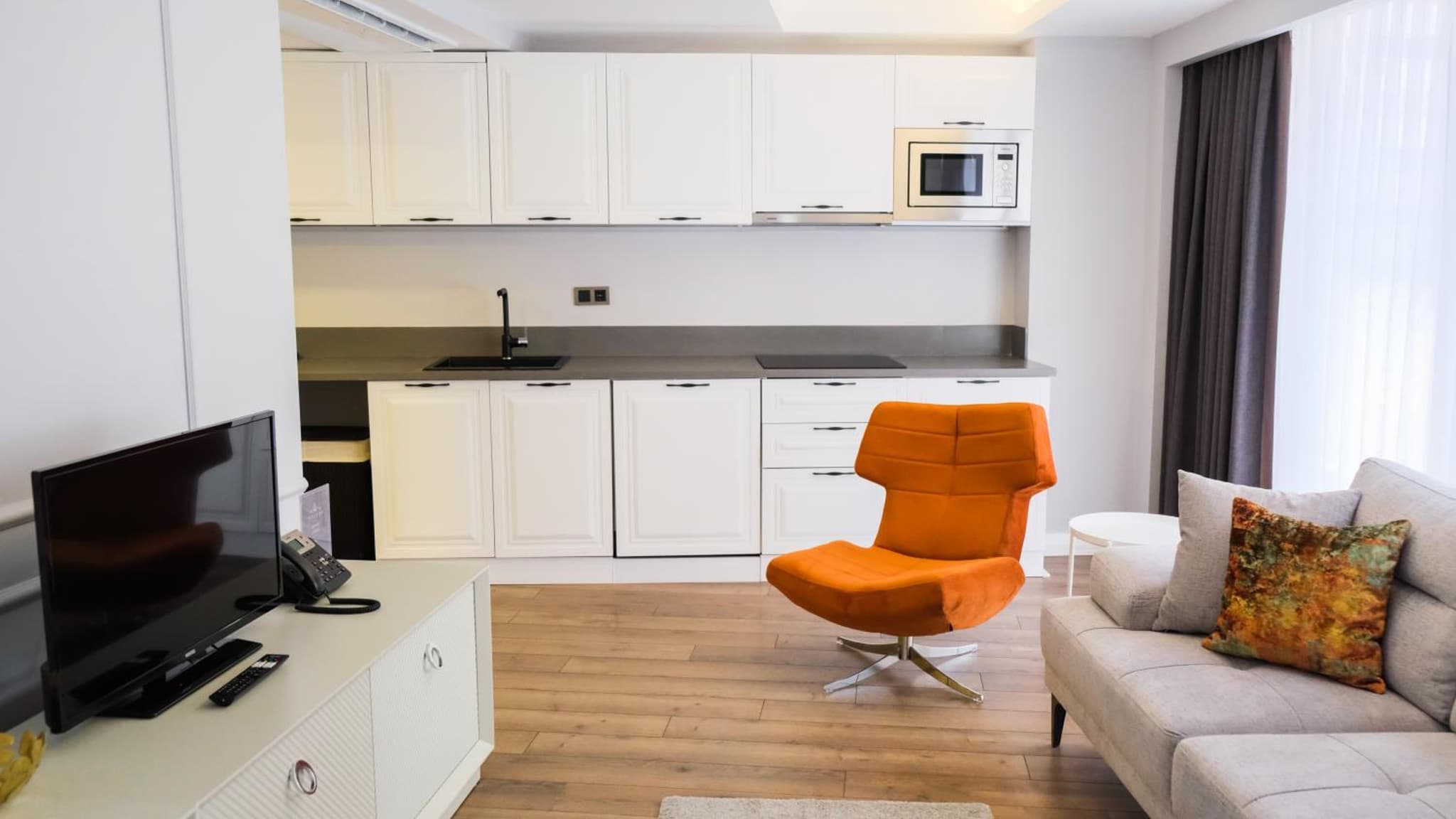 Myway Deluxe Hotel photo 8