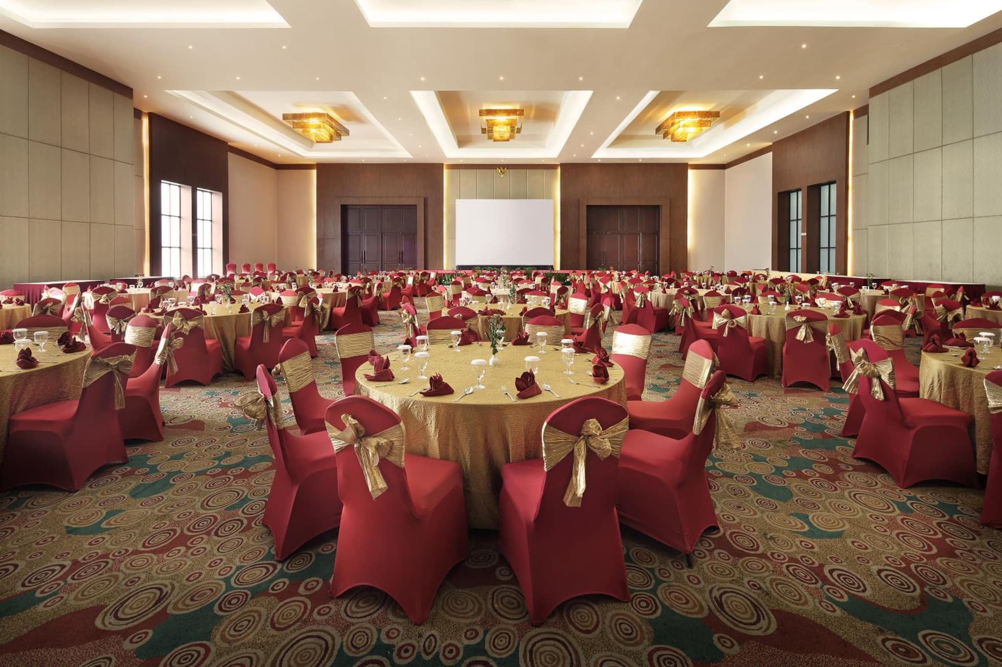meeting & event spaces