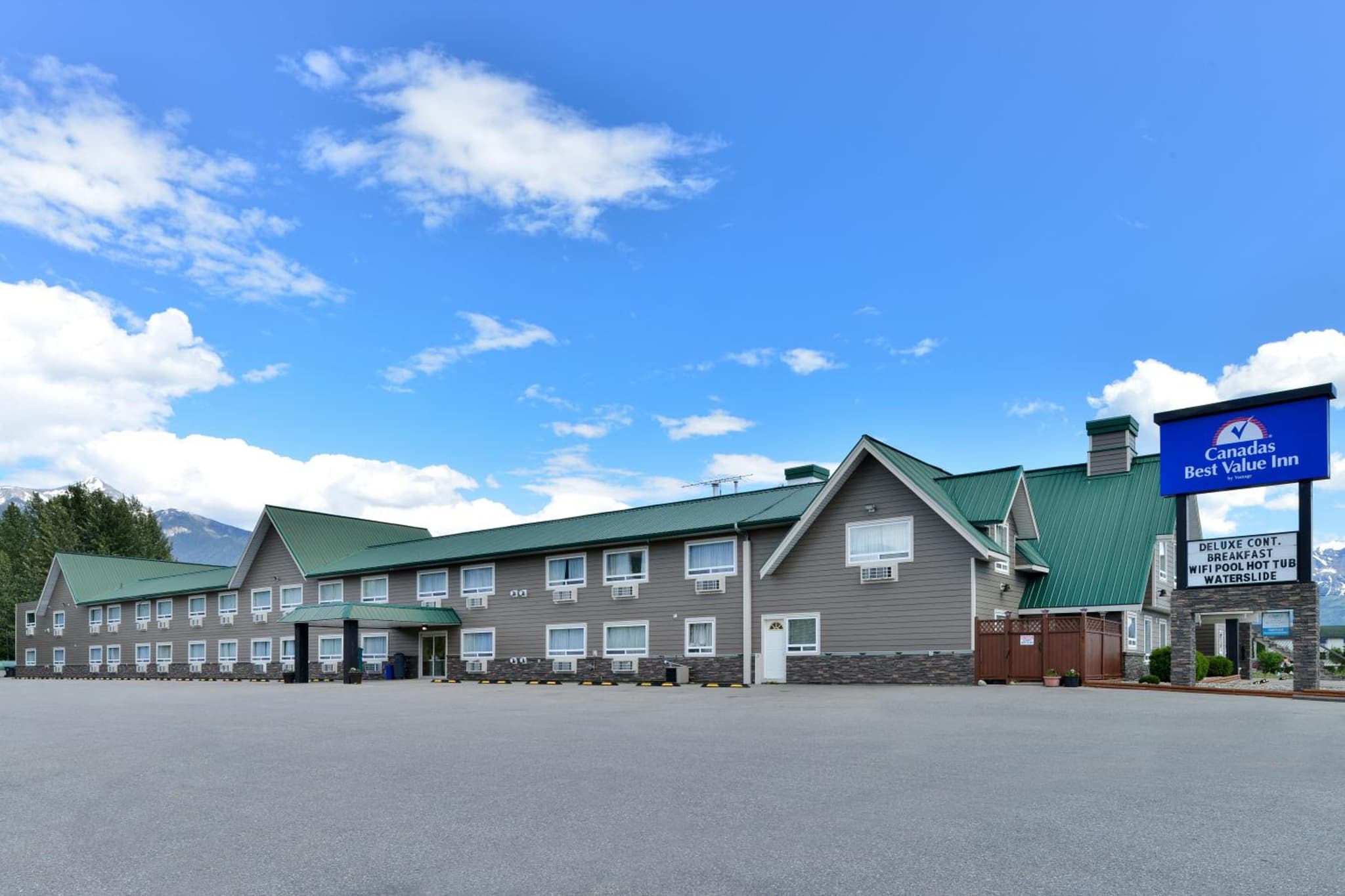 Days Inn by Wyndham Valemount photo 9