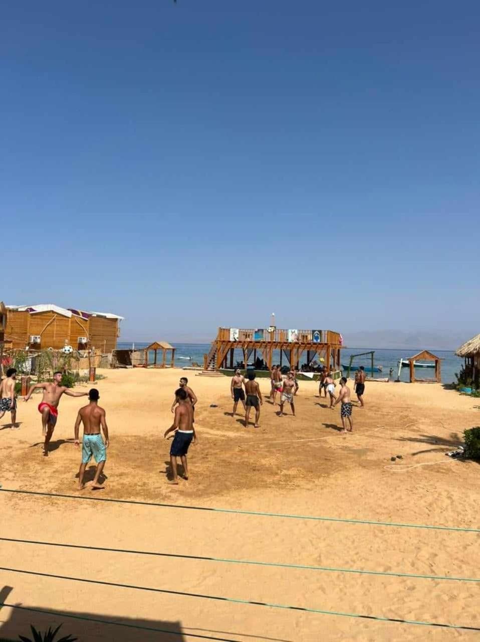 Green Beach Camp & Hotel photo 8