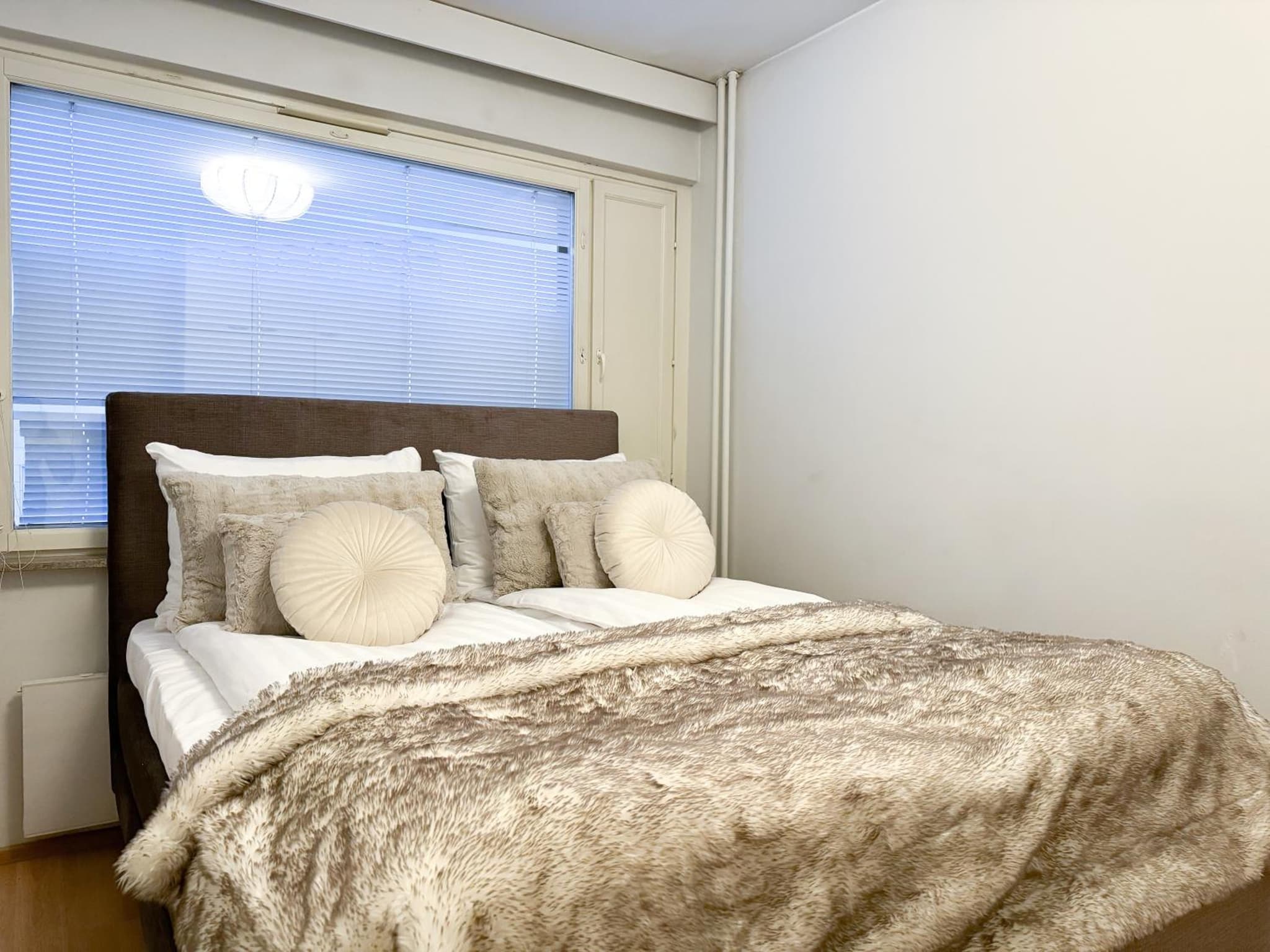 Aurora Central Suite IV by Book Lapland photo 9