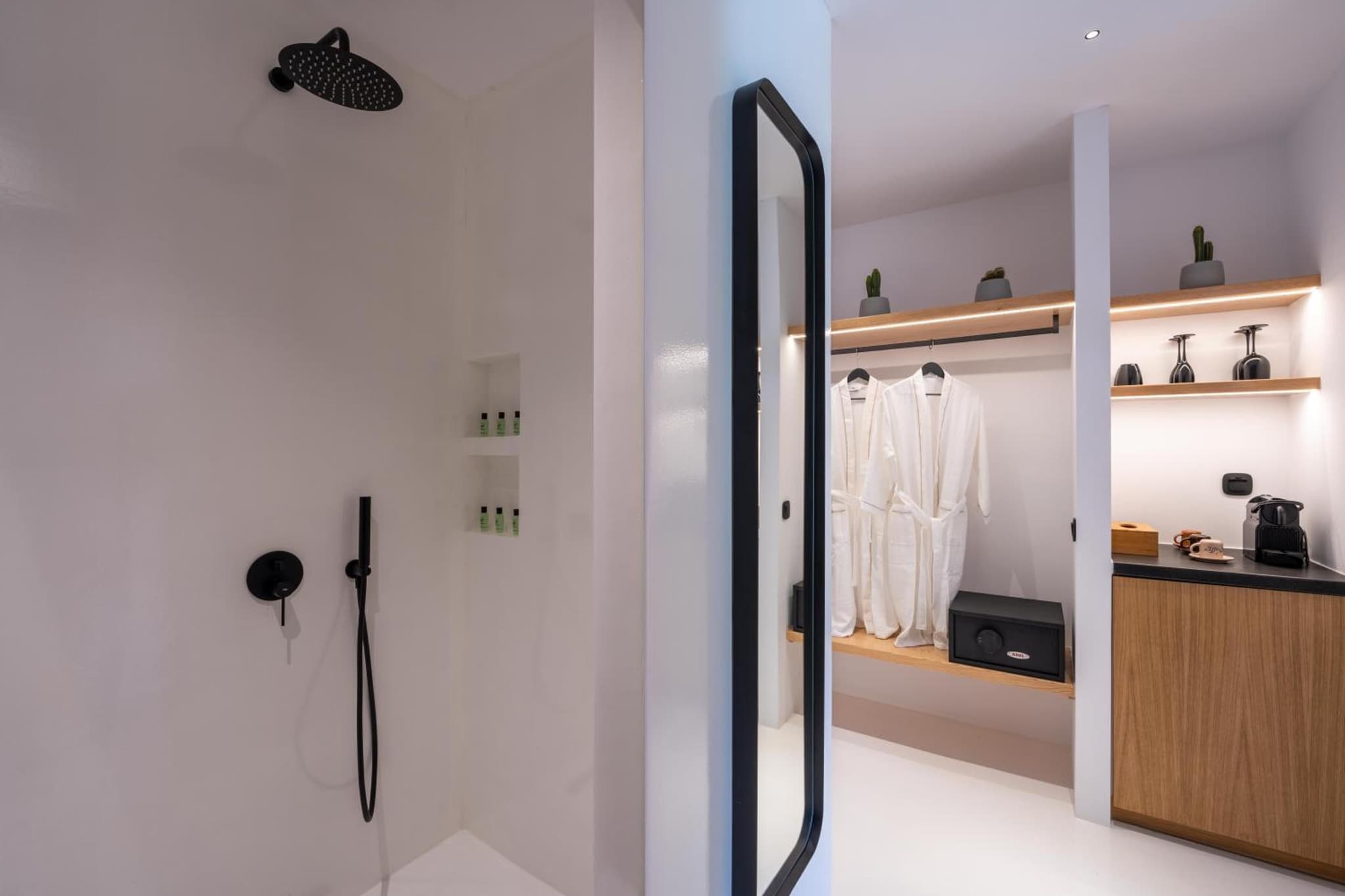 Ftelia Black Villas photo 4
