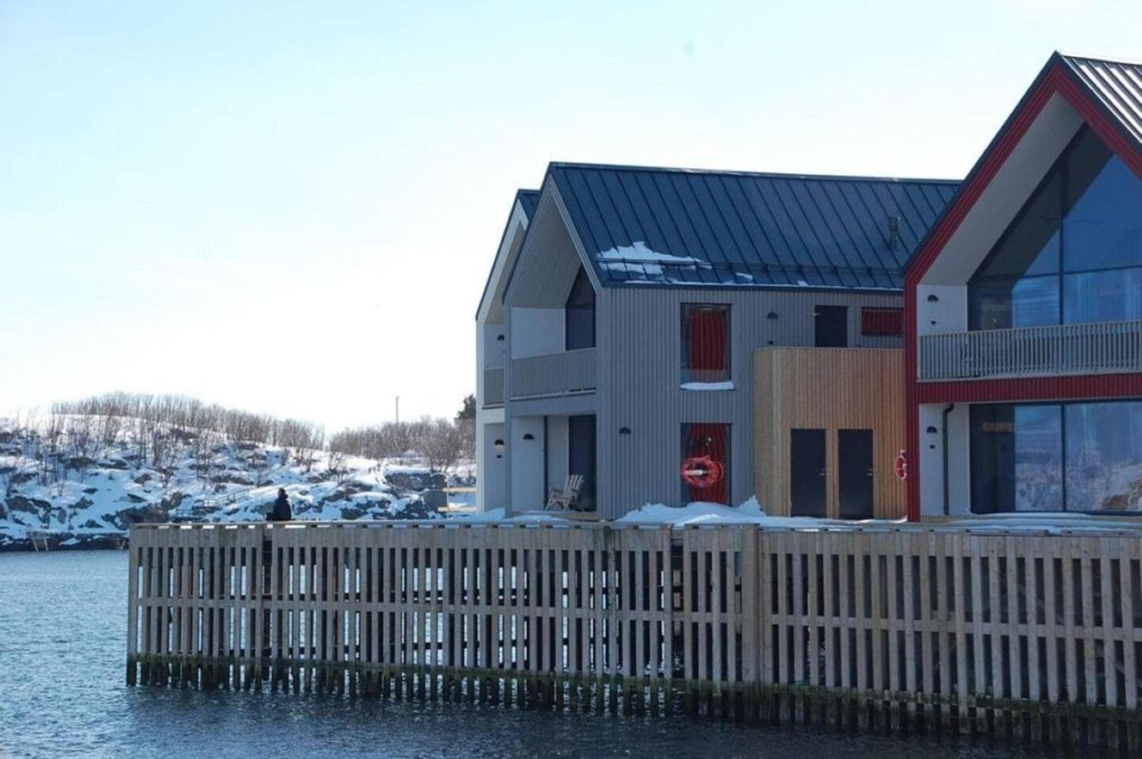 Rorbuleilighet i toppetasjen i Henningsvær photo 4