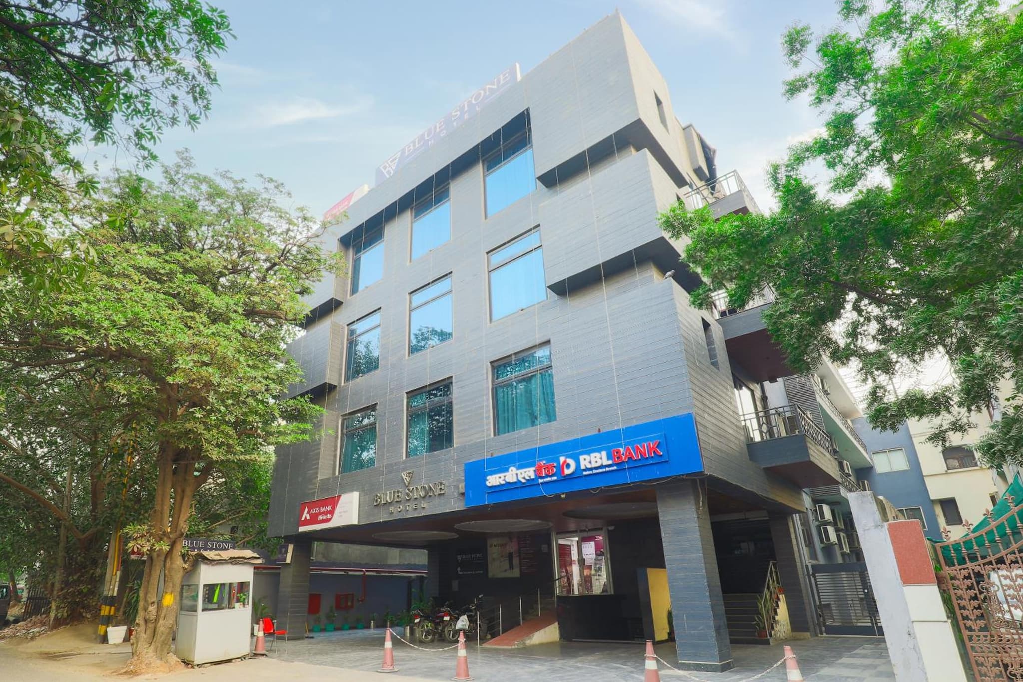Bluestone Nehru Place by The Cosy Hotels