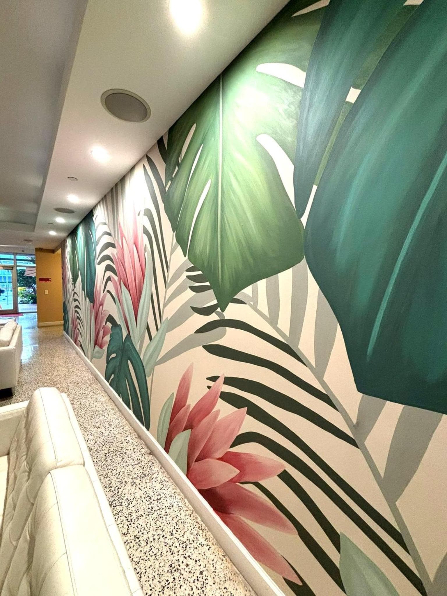Collins Hotel photo 4