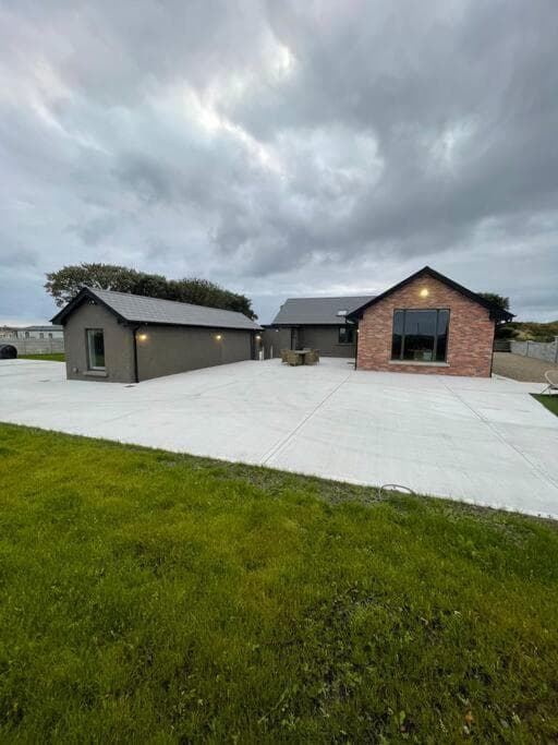 Spanish Point Luxury Home beside sea with Sauna!