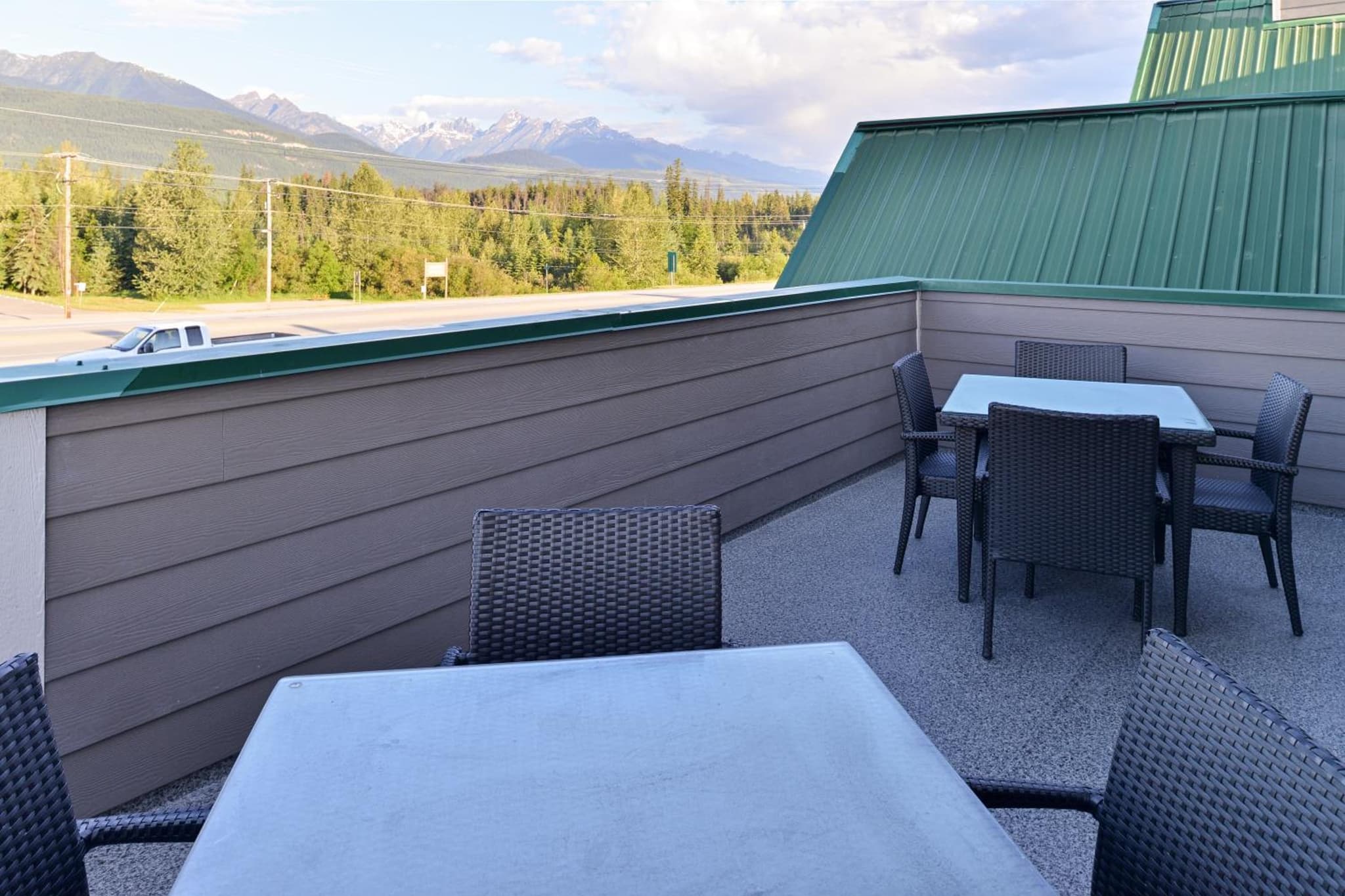 Days Inn by Wyndham Valemount photo 4