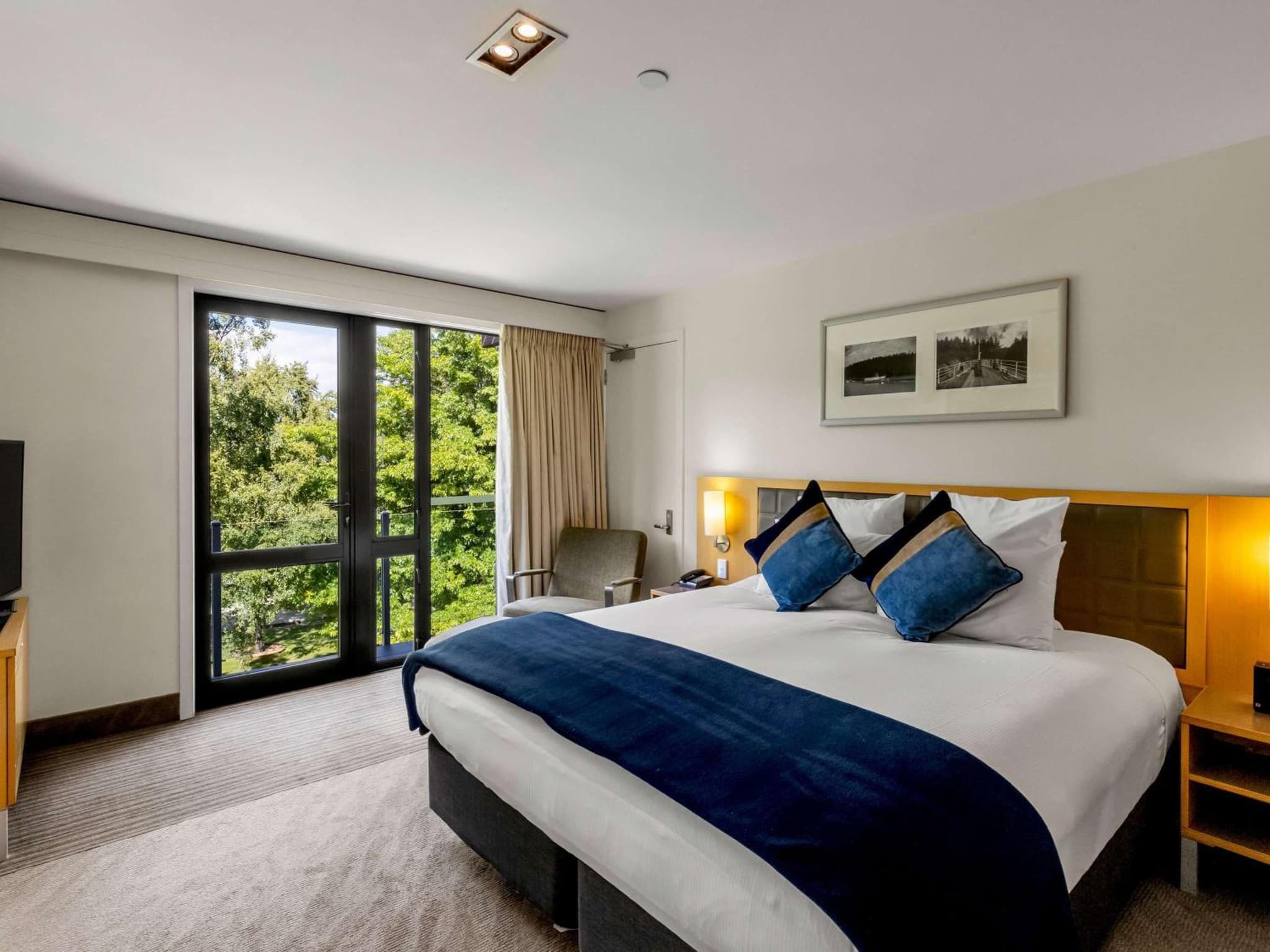 Novotel Queenstown Lakeside photo 9