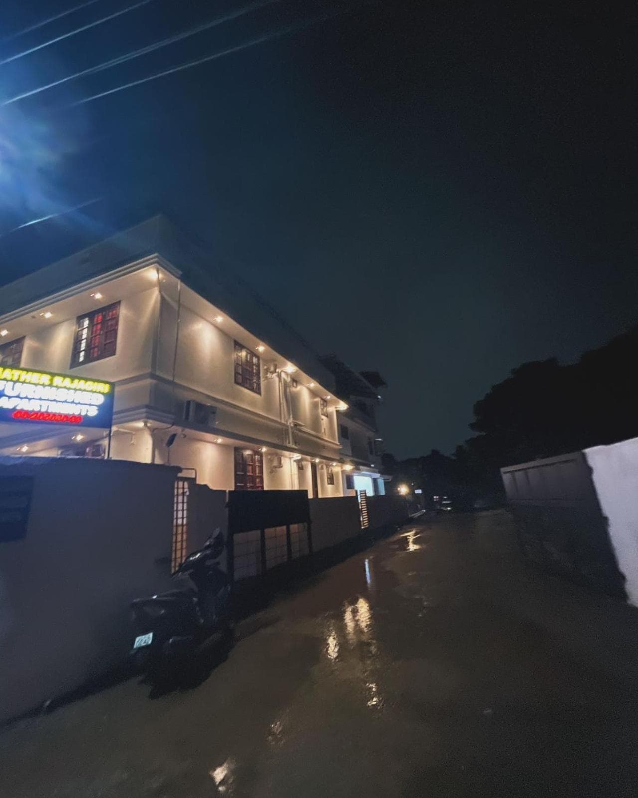 MATHER RAJAGIRI FURNISHED APARTMENTS photo 8