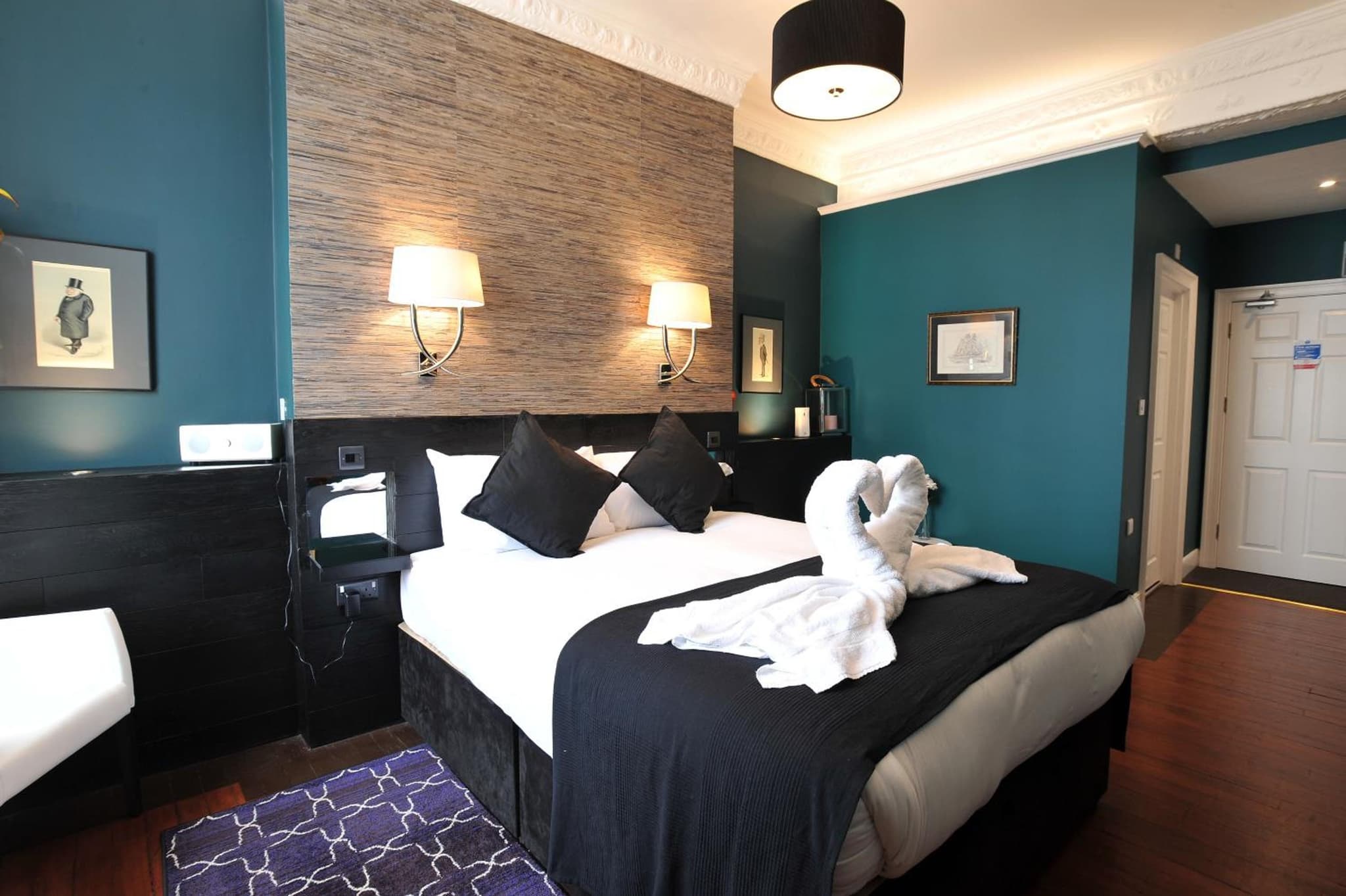The Kings Arms Hotel photo 3