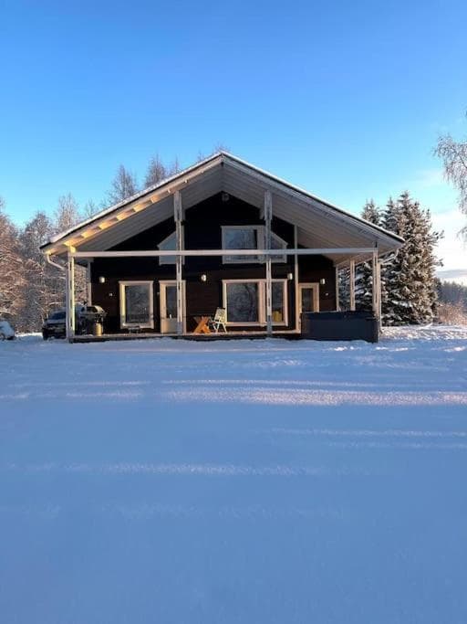 Mökki luonnon rauhassa photo 8