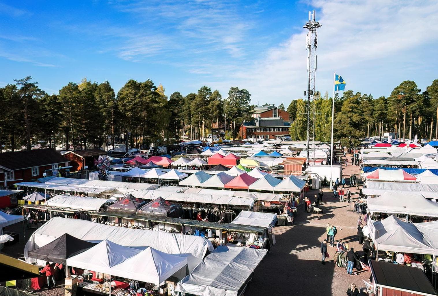 Lugnt läge i centrala Rättvik photo 6