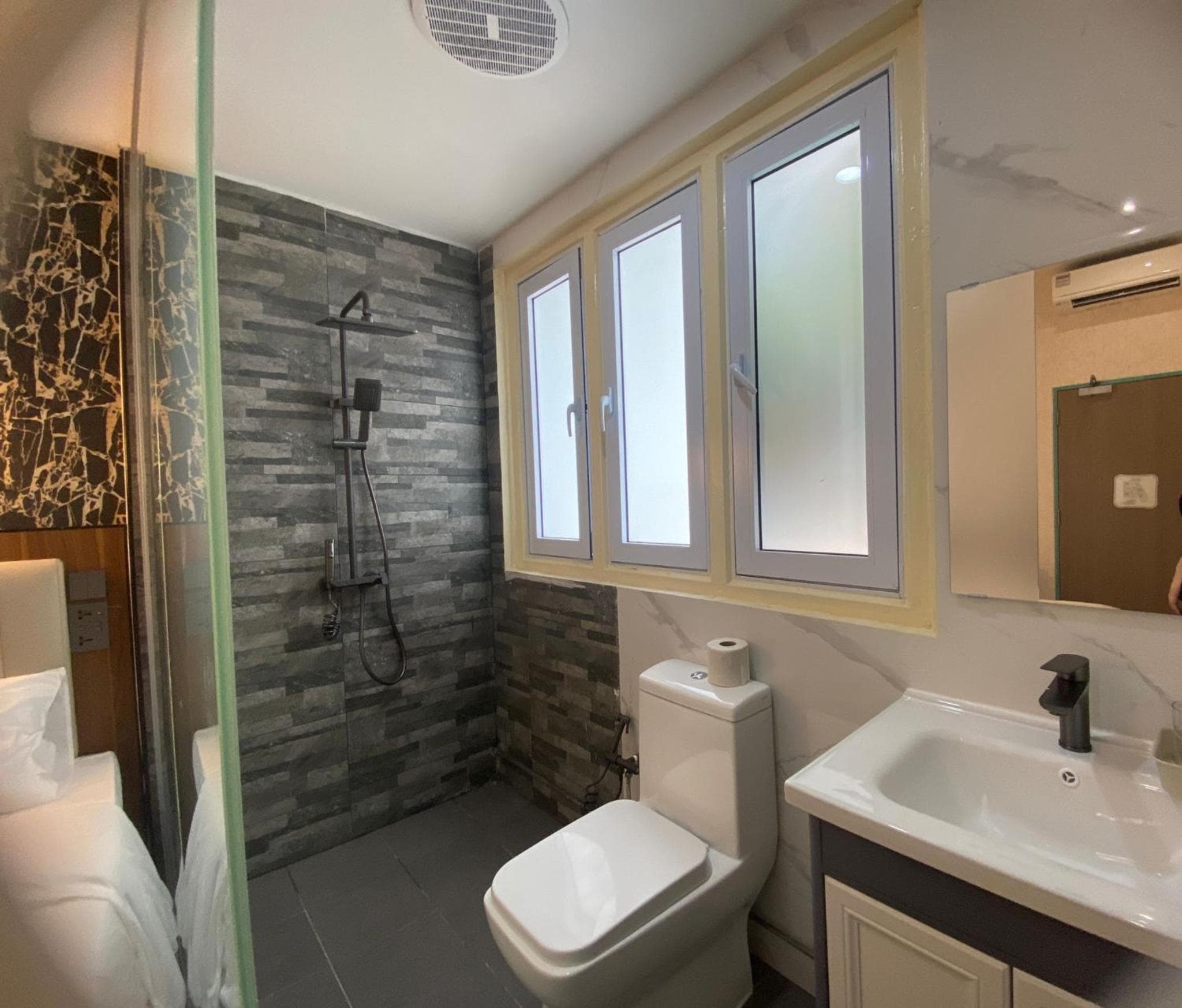 Kam Leng Hotel photo 3