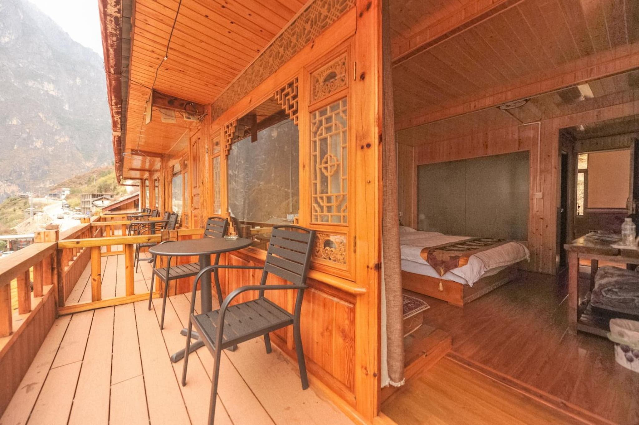 TIBET Guest house 虎跳峡卓玛客栈 photo 8