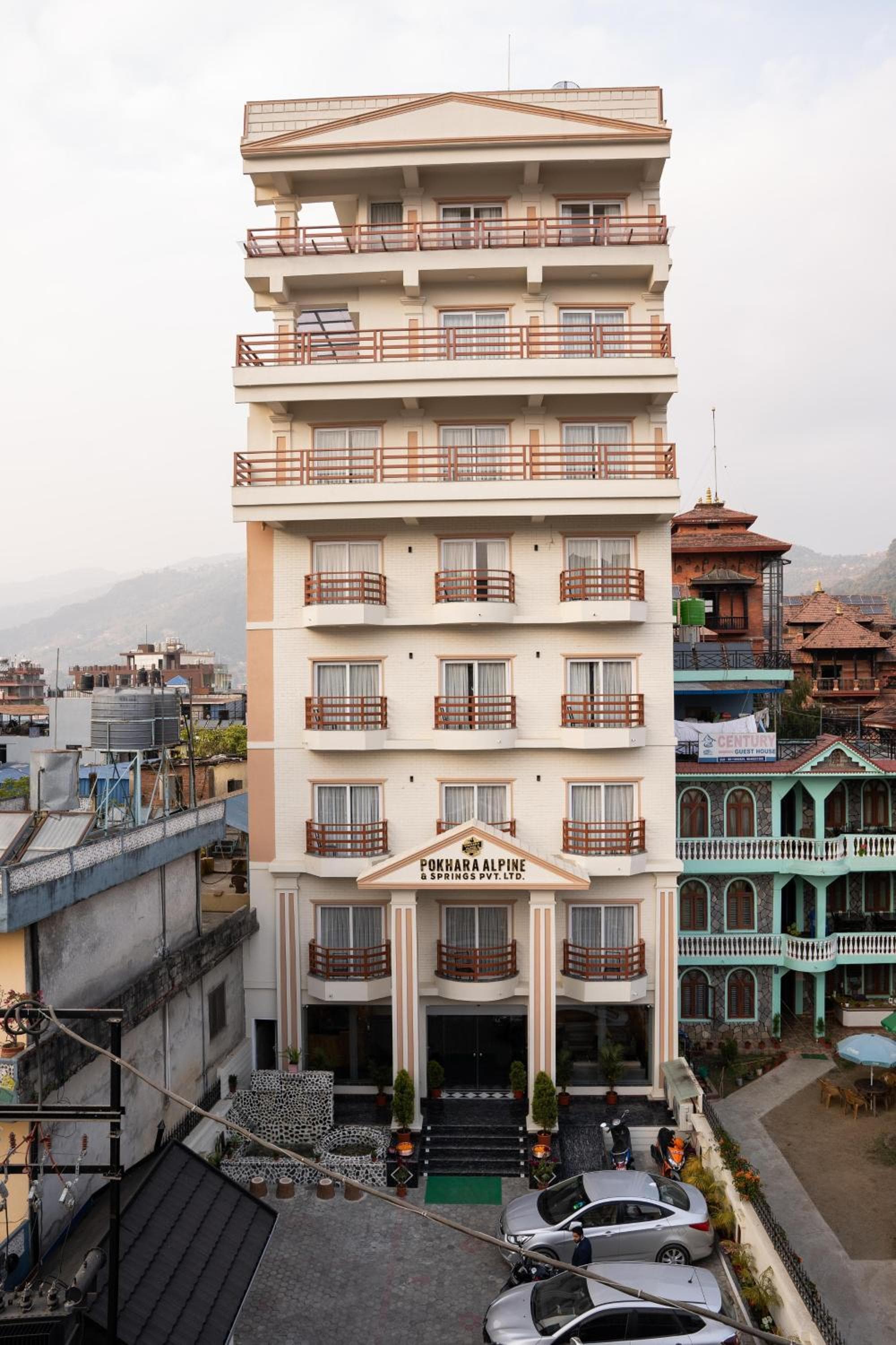 Pokhara Alpine and Springs photo 9