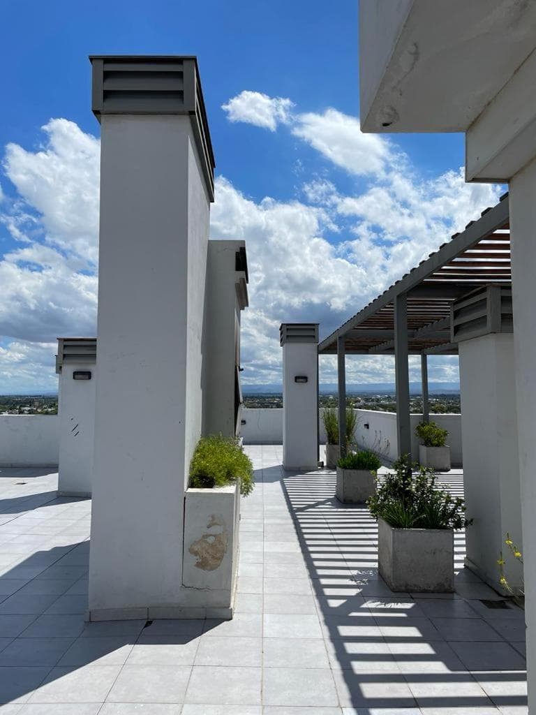 CR Apartment photo 9
