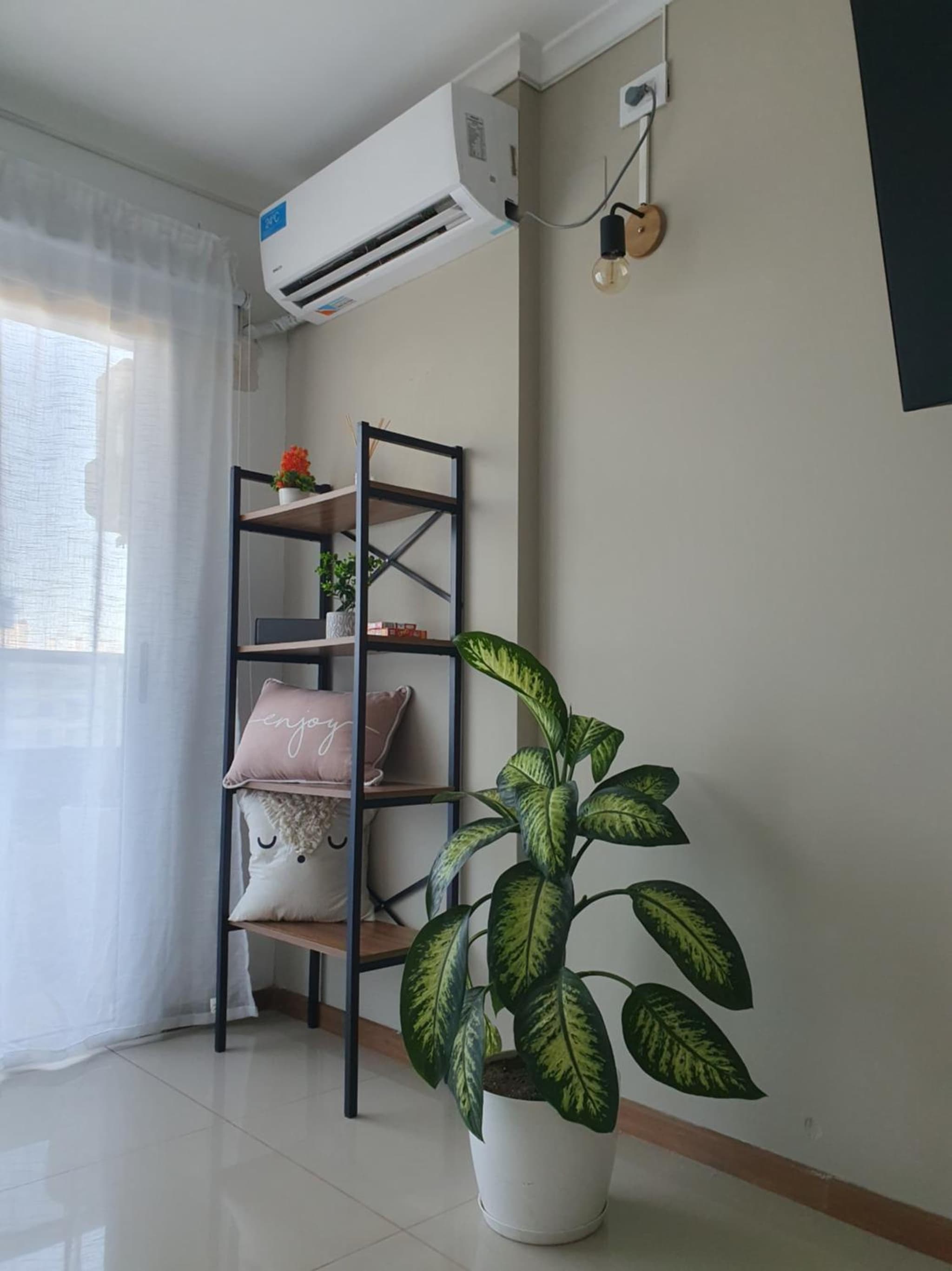 CR Apartment photo 2