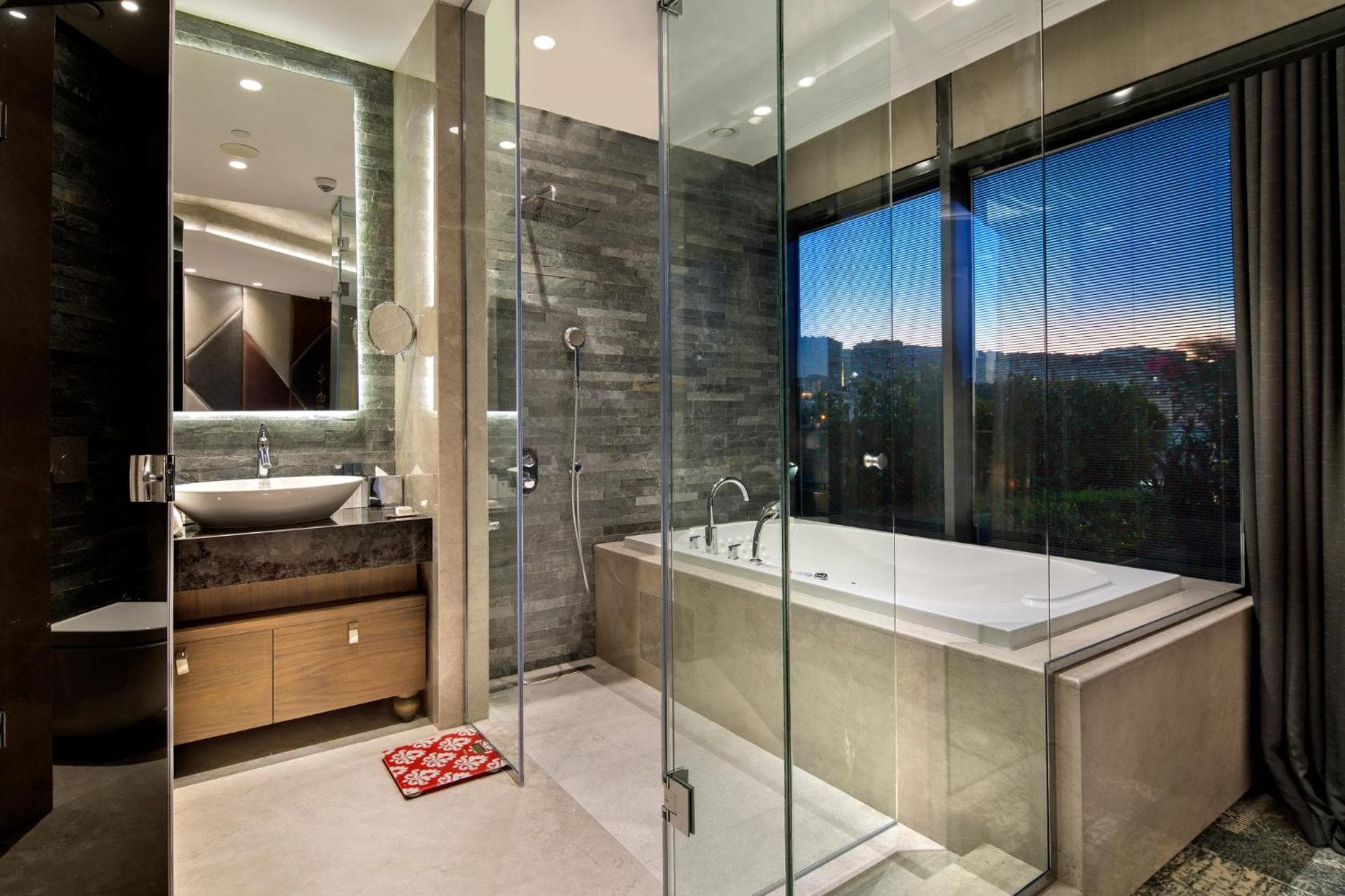 DoubleTree by Hilton Istanbul - Piyalepasa photo 5