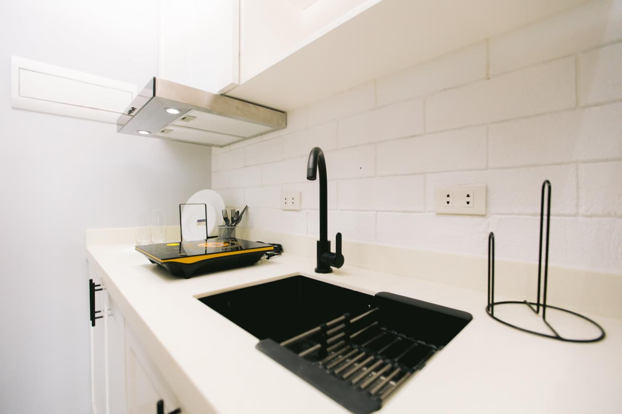 10 Oxford Residences photo 8