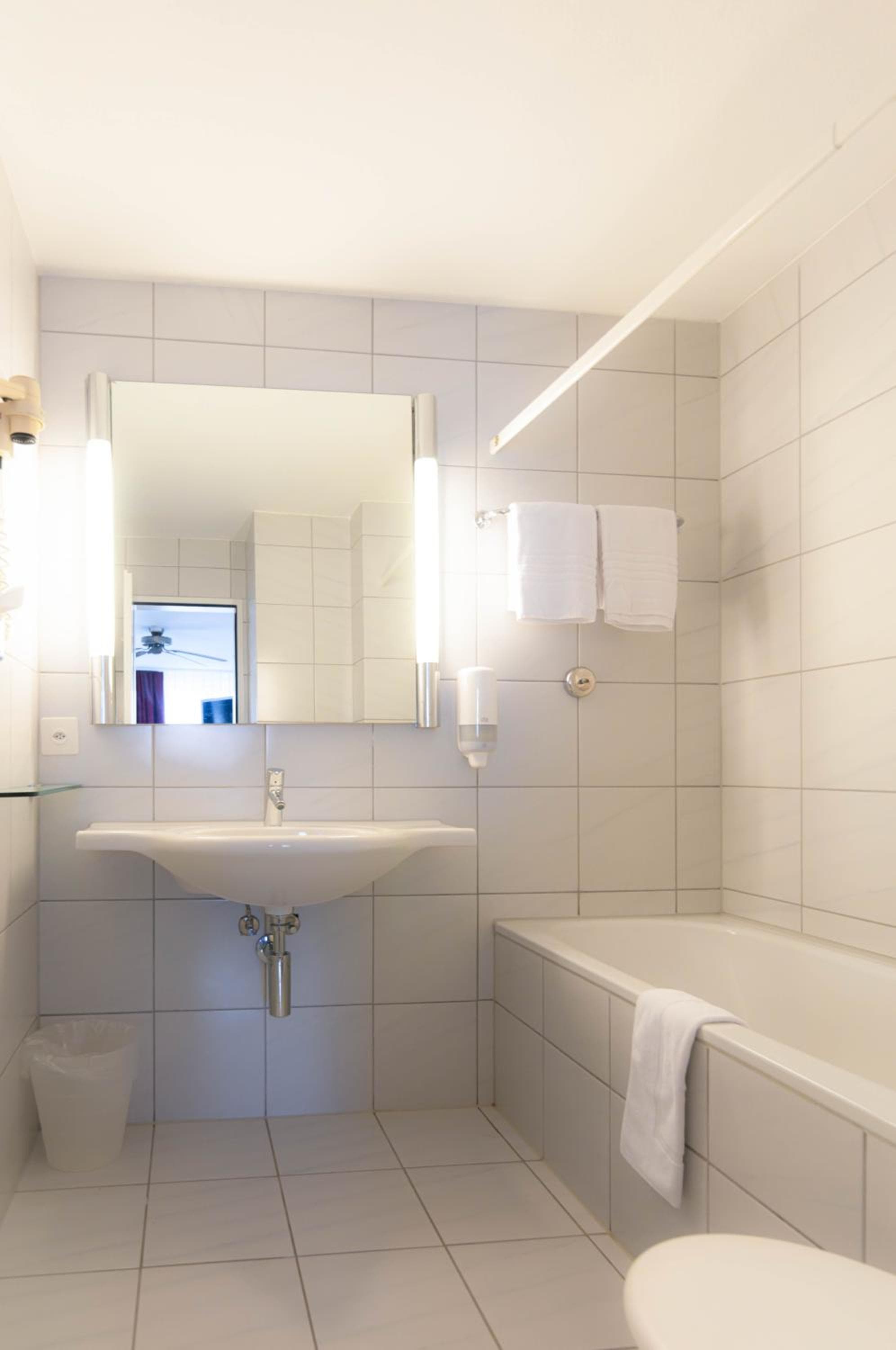 ROESLI Guest House photo 4