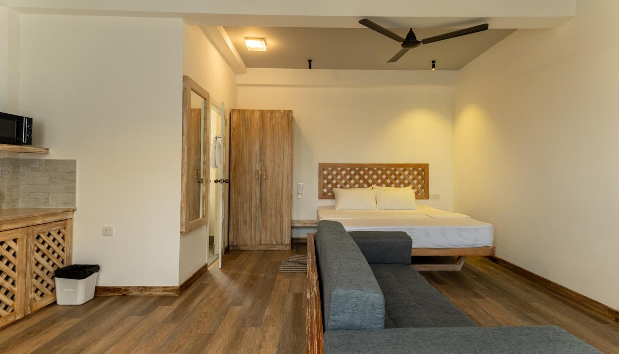 Iddamal Bay Apartments photo 2