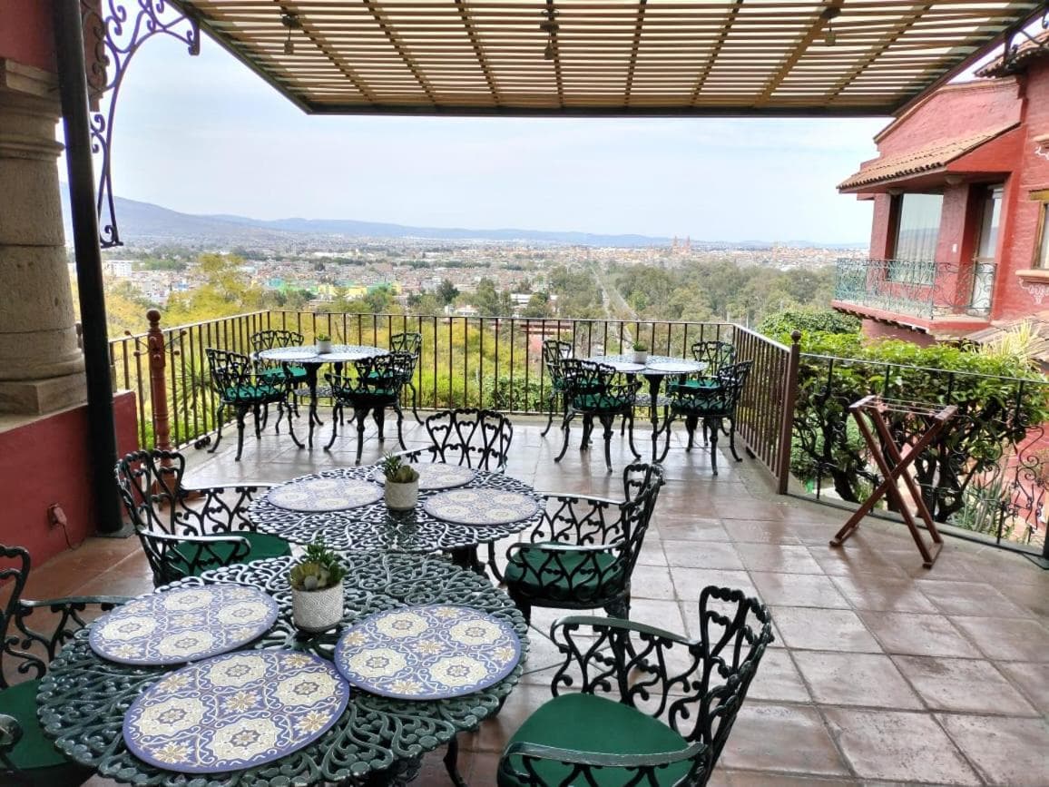 Villa San Jose Hotel & Suites photo 8