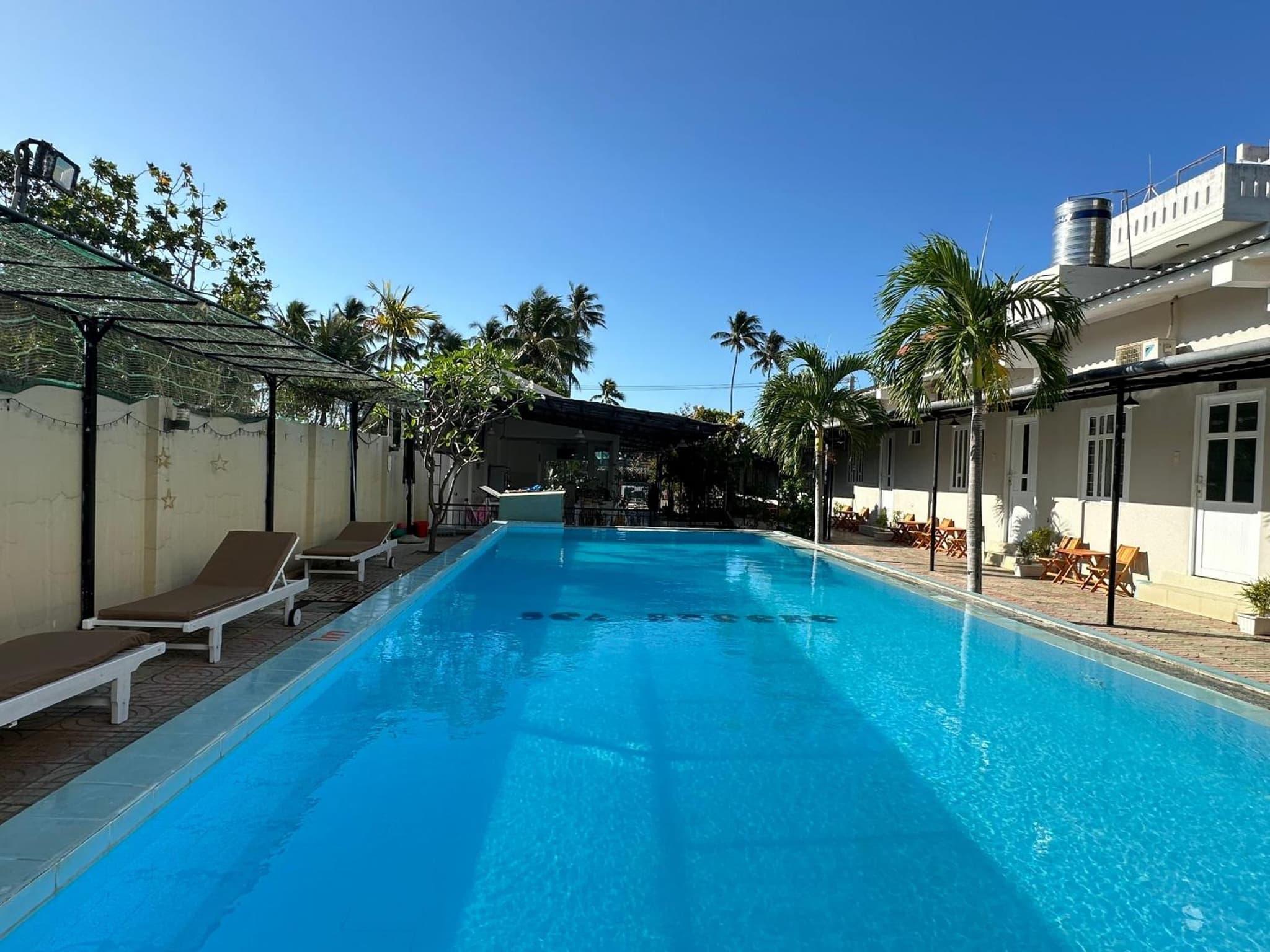 Pharos Guesthouse photo 4