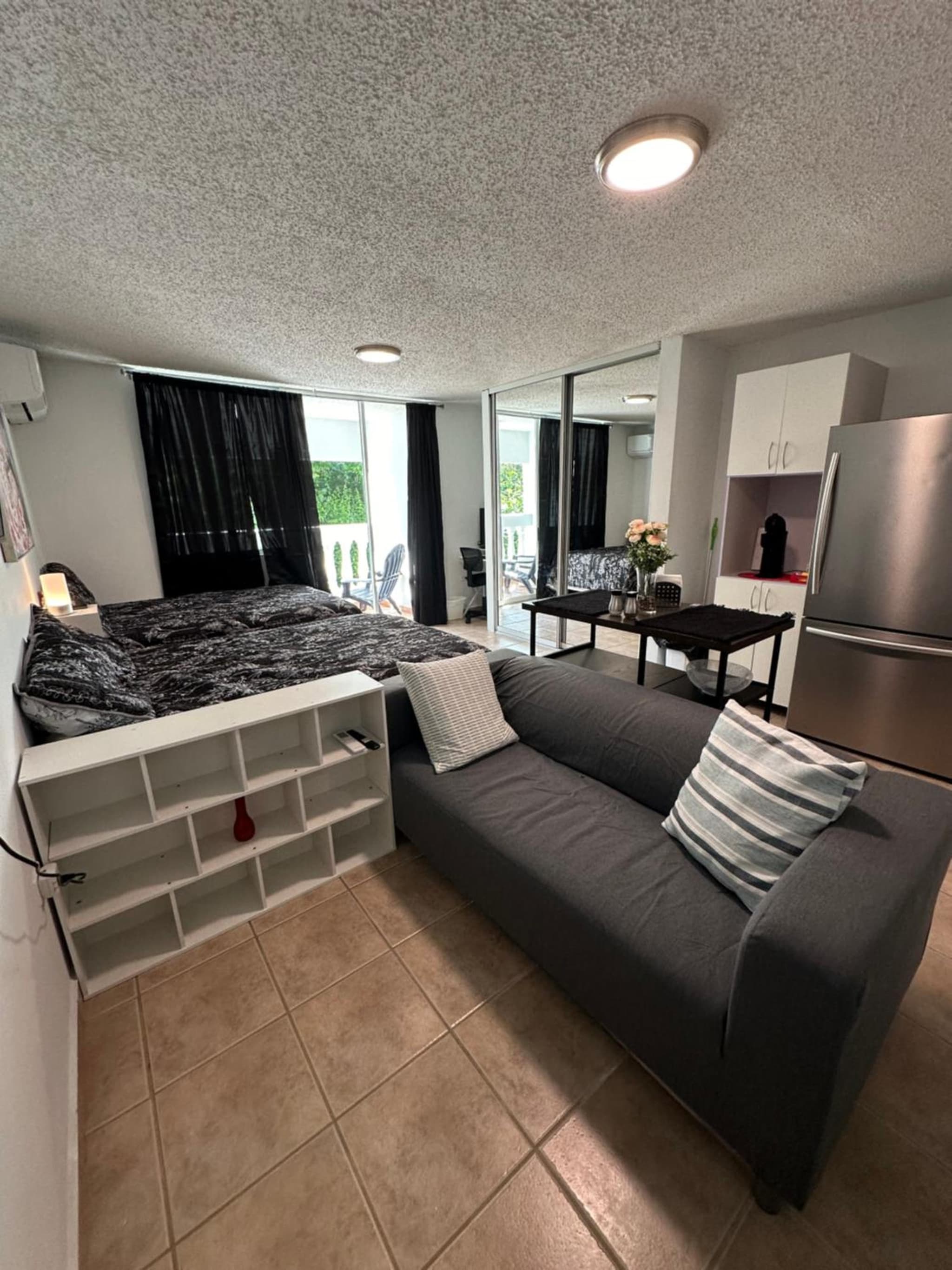 Beachfront Studio Apt w/ Full Kitchen & Pool photo 9