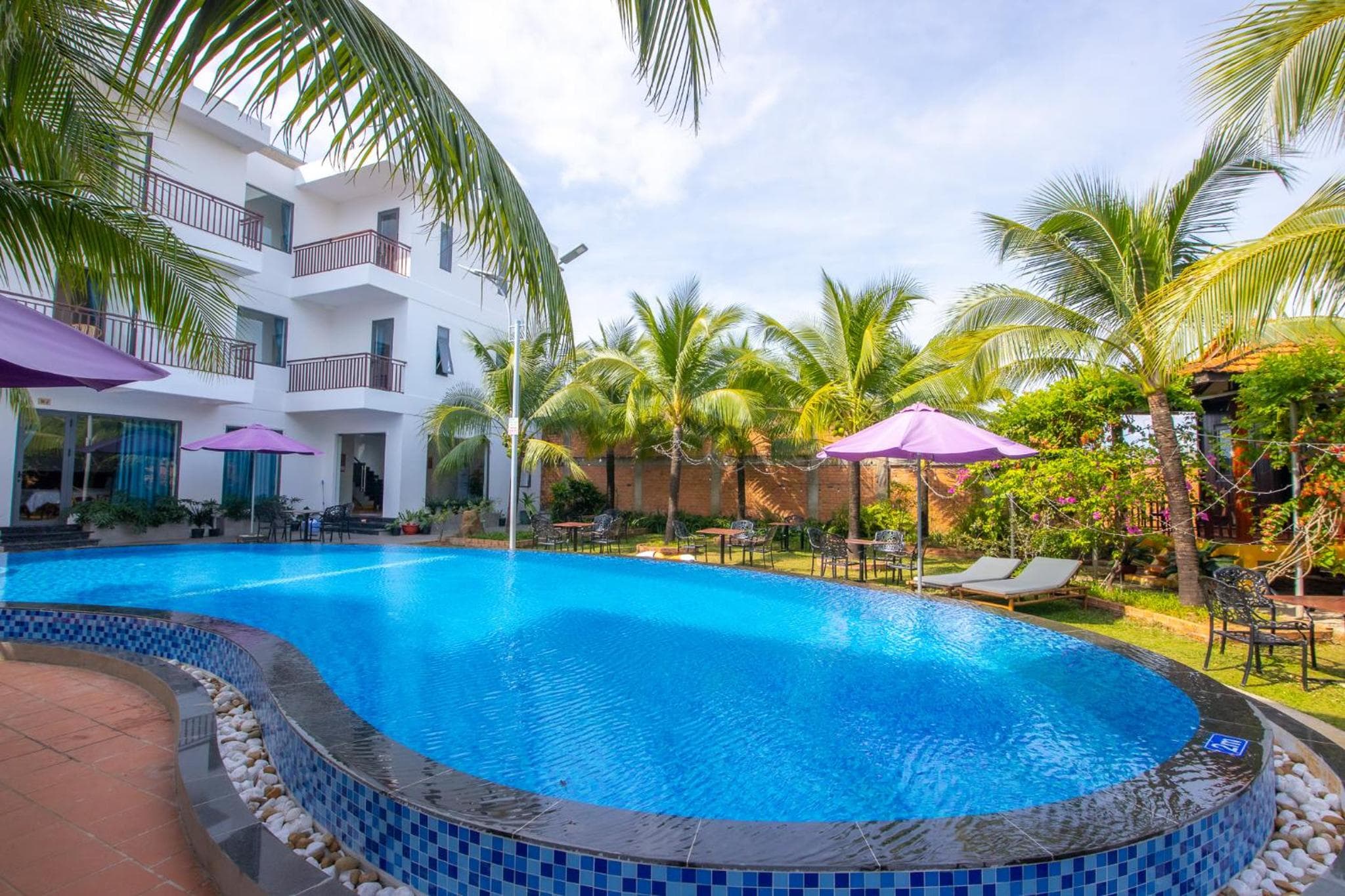 Hung Vuong Resort photo 6