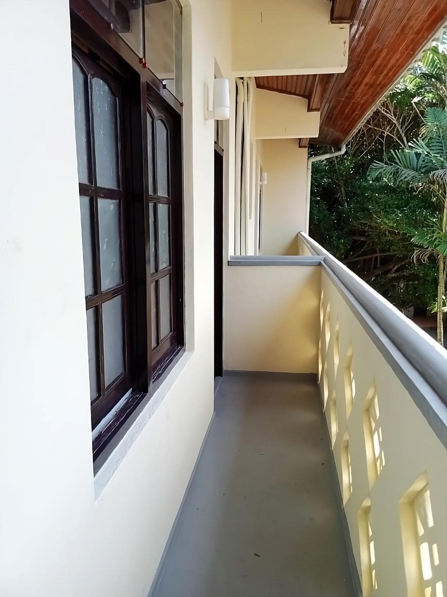 Sunny Seaside Haven photo 5