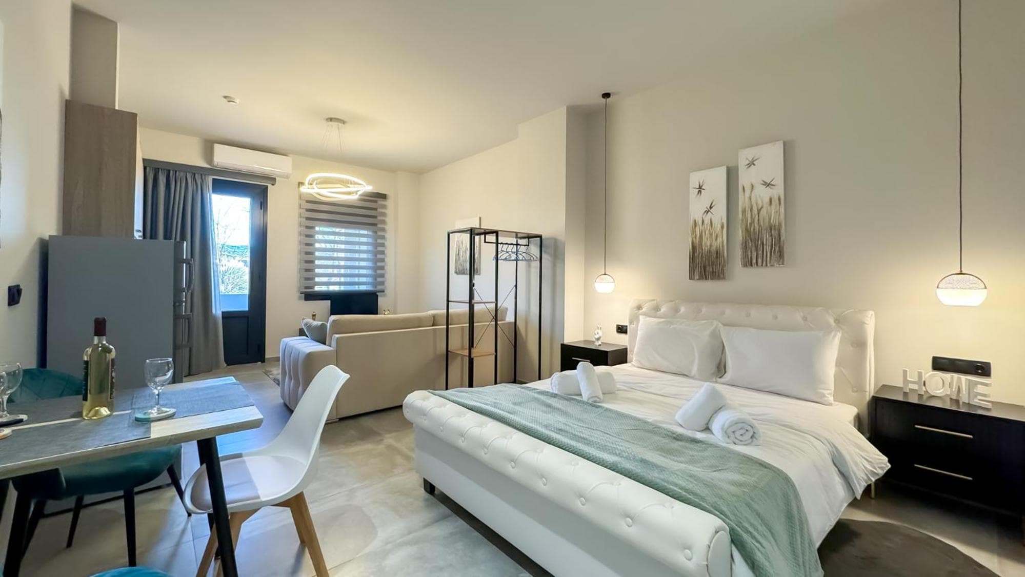 Tsikaris Boutique Guesthouse photo 9