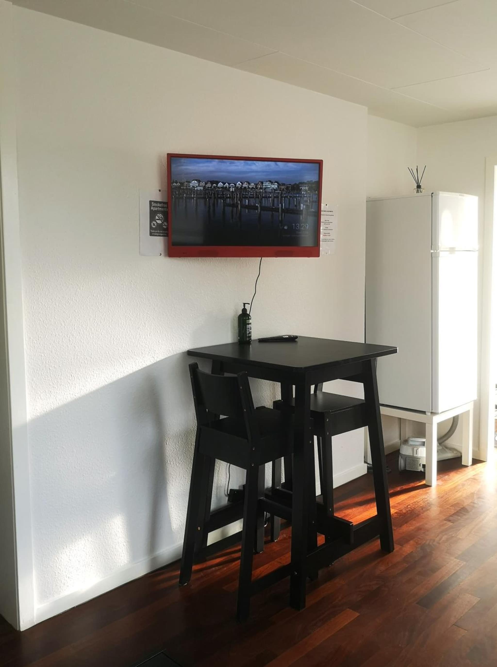 H&M Homes Apartments photo 2