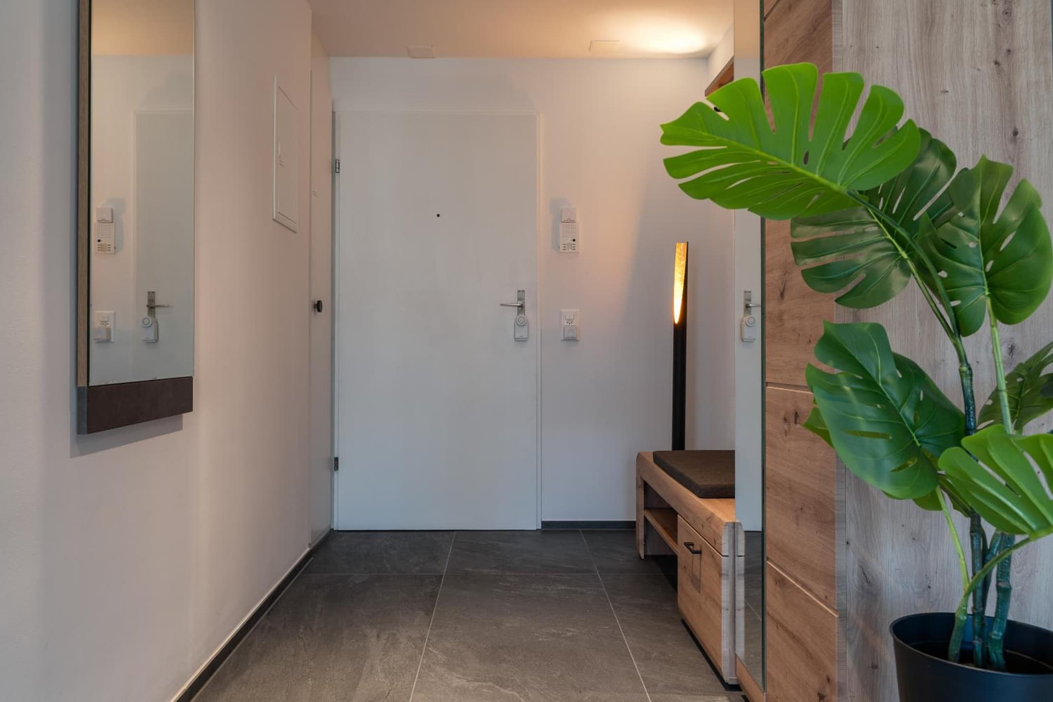 Charmante Wohnung mit Balkon nahe Thunersee - Bitcoin accepted photo 8