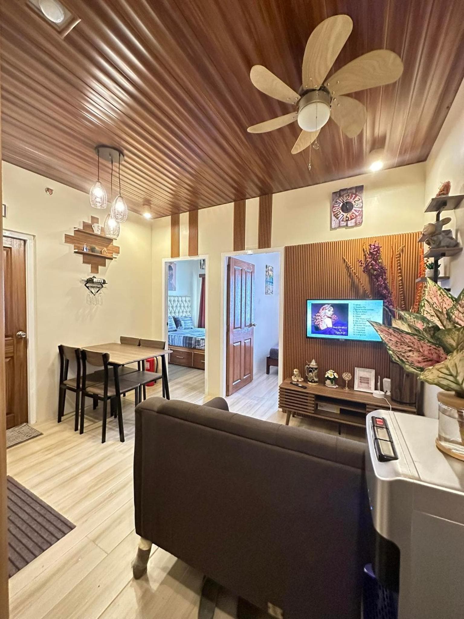 2BR Condo at 8 Spatial by Forever-mc Condotel 5114