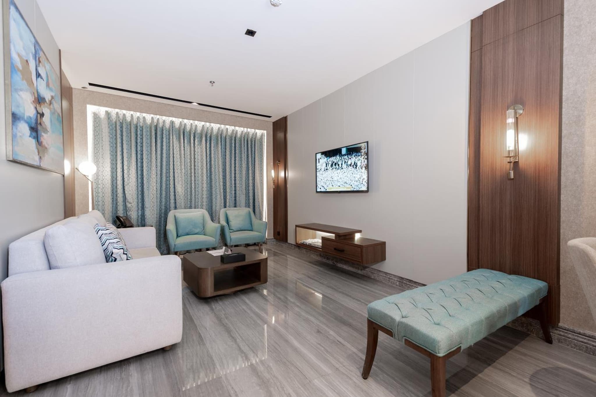 Damask Hotels photo 2