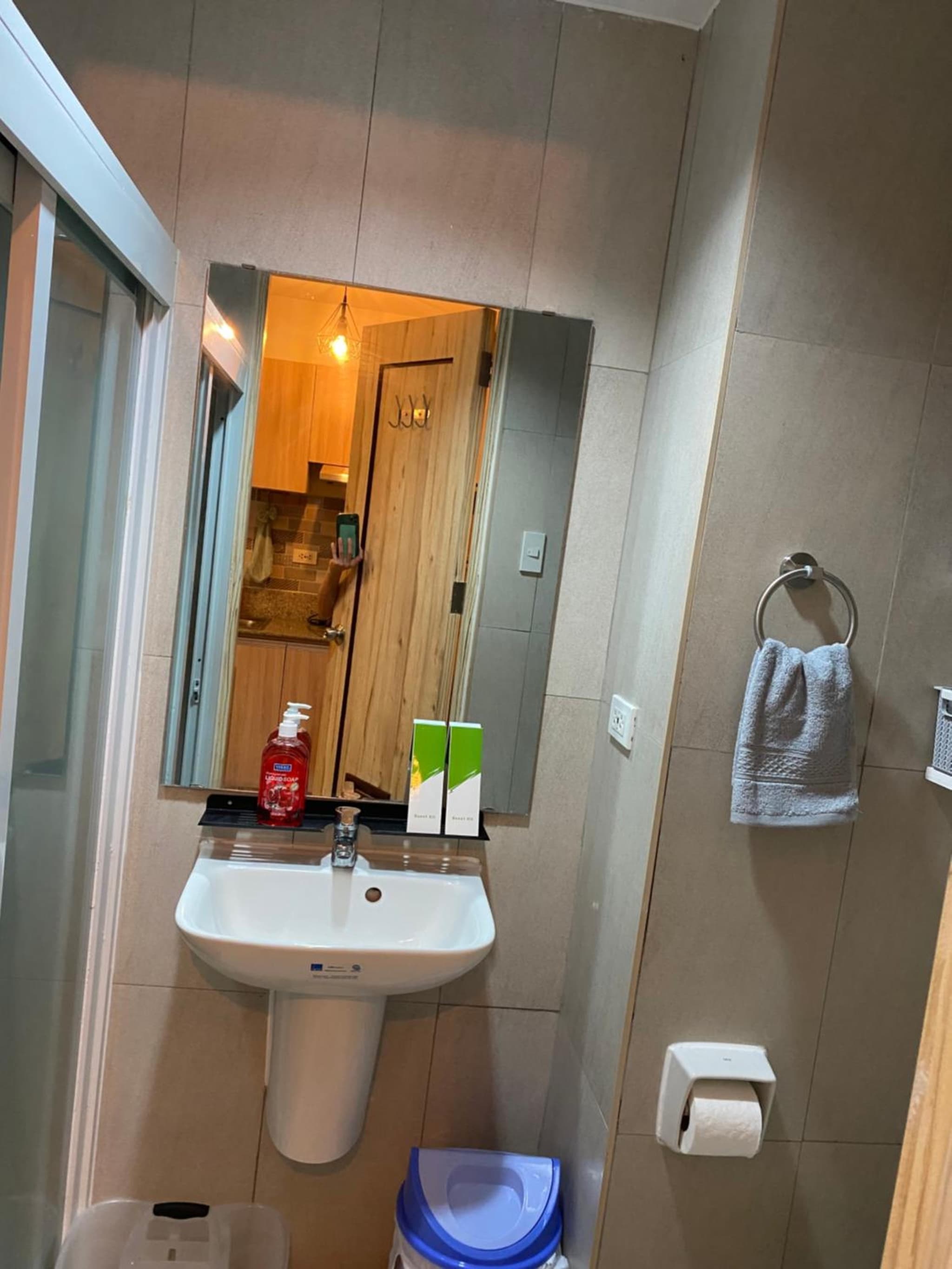 Cozy and Convenient studio unit @ Inspiria condominium photo 9