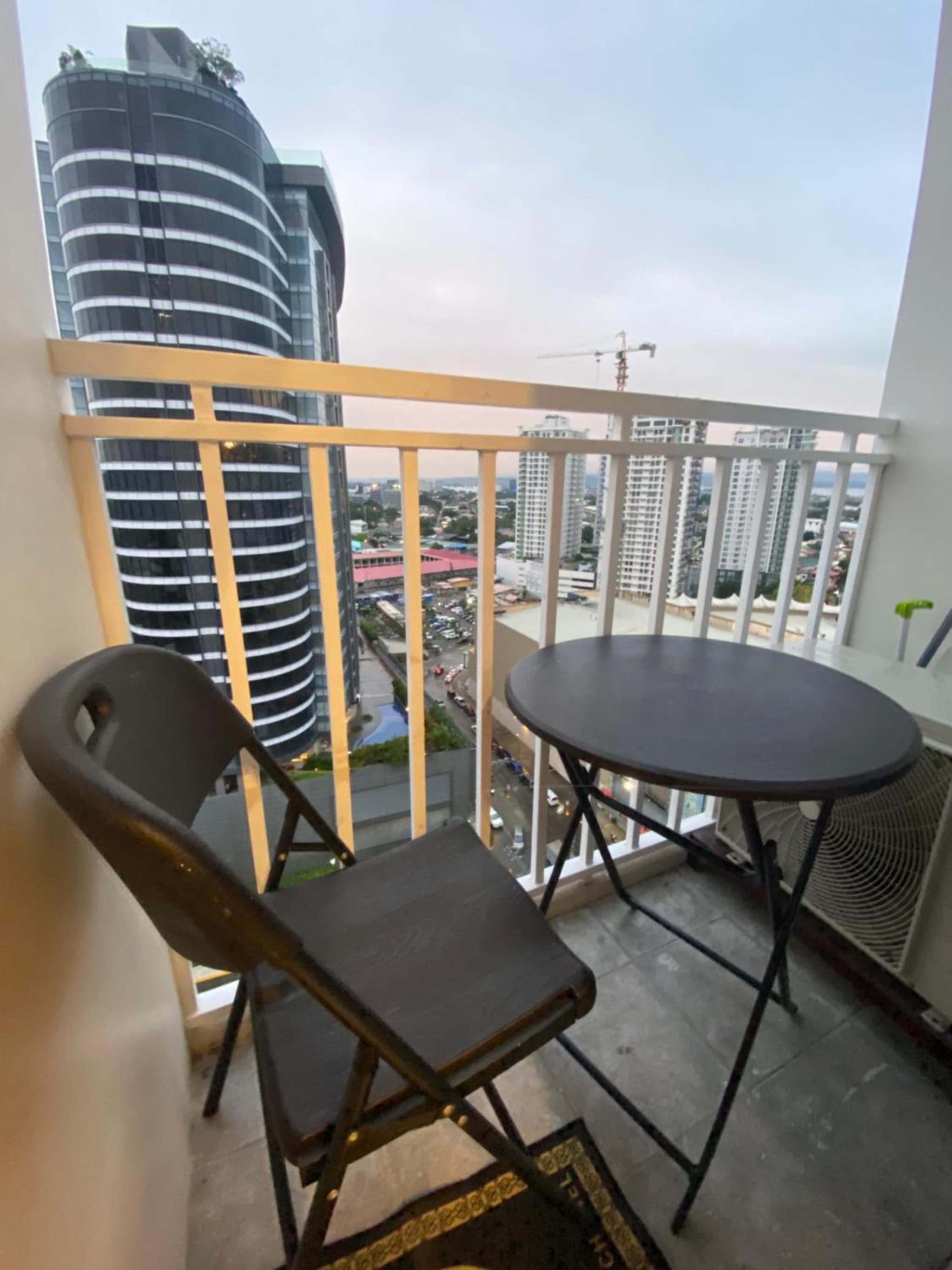 Cozy and Convenient studio unit @ Inspiria condominium photo 3